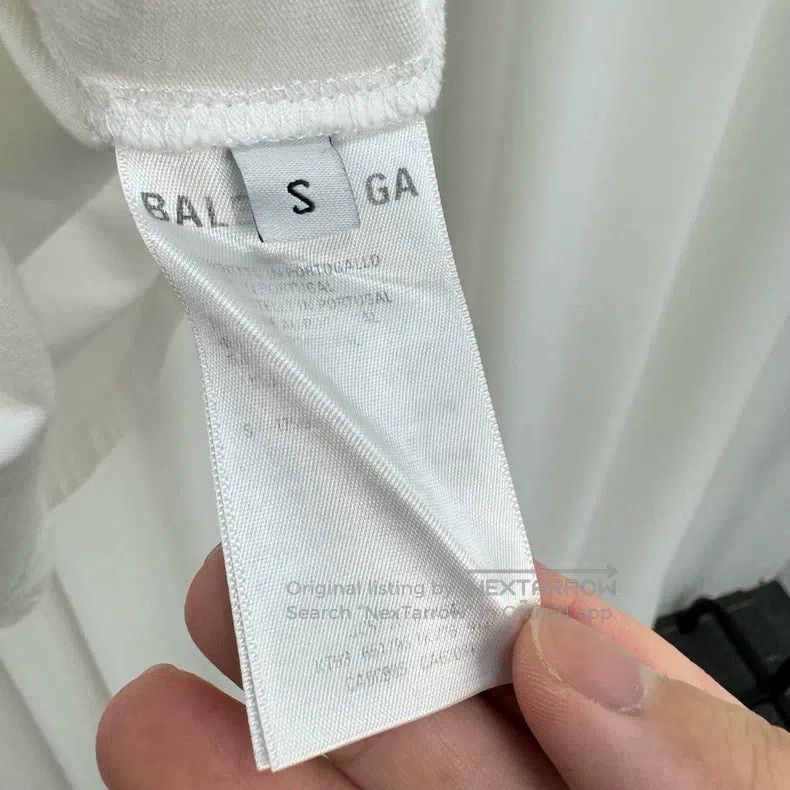 Balenciaga Balenciaga Glow in the Dark Smile Embroidered Letter Short Size US S / EU 44-46 / 1 - 7 Thumbnail