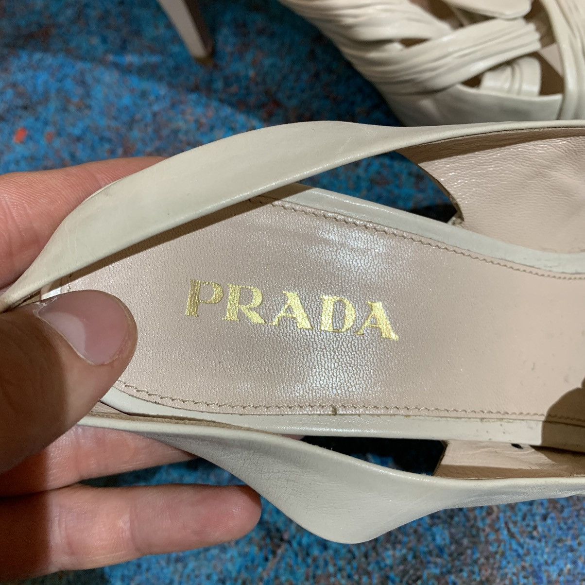 Prada Prada Leather Heels Size 38 Size US 8 / IT 38 - 12 Thumbnail
