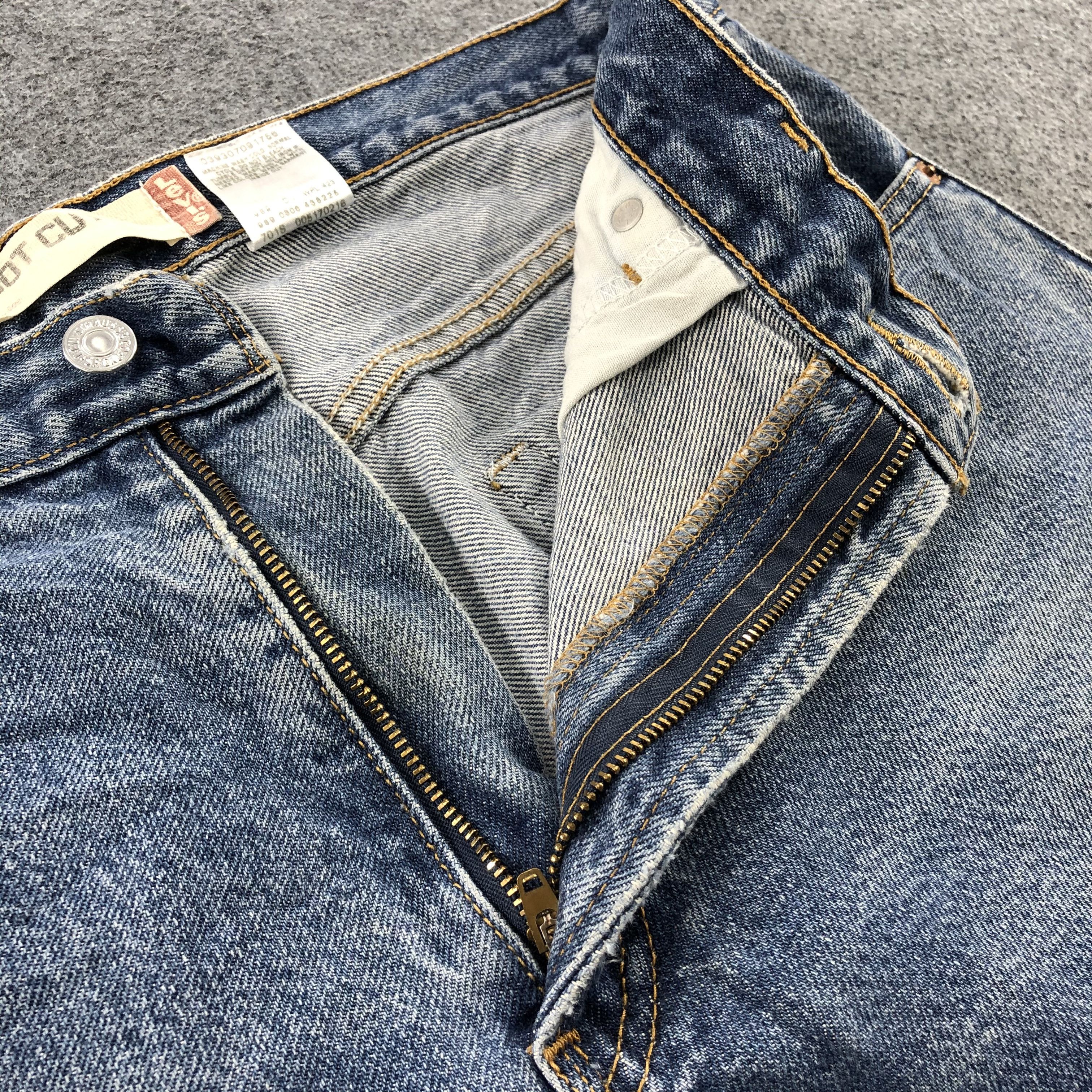 Levi's × Vintage Vintage Blue Wash Levis 517 Flare Jeans-JM1825 Size US 34 / EU 50 - 8 Thumbnail