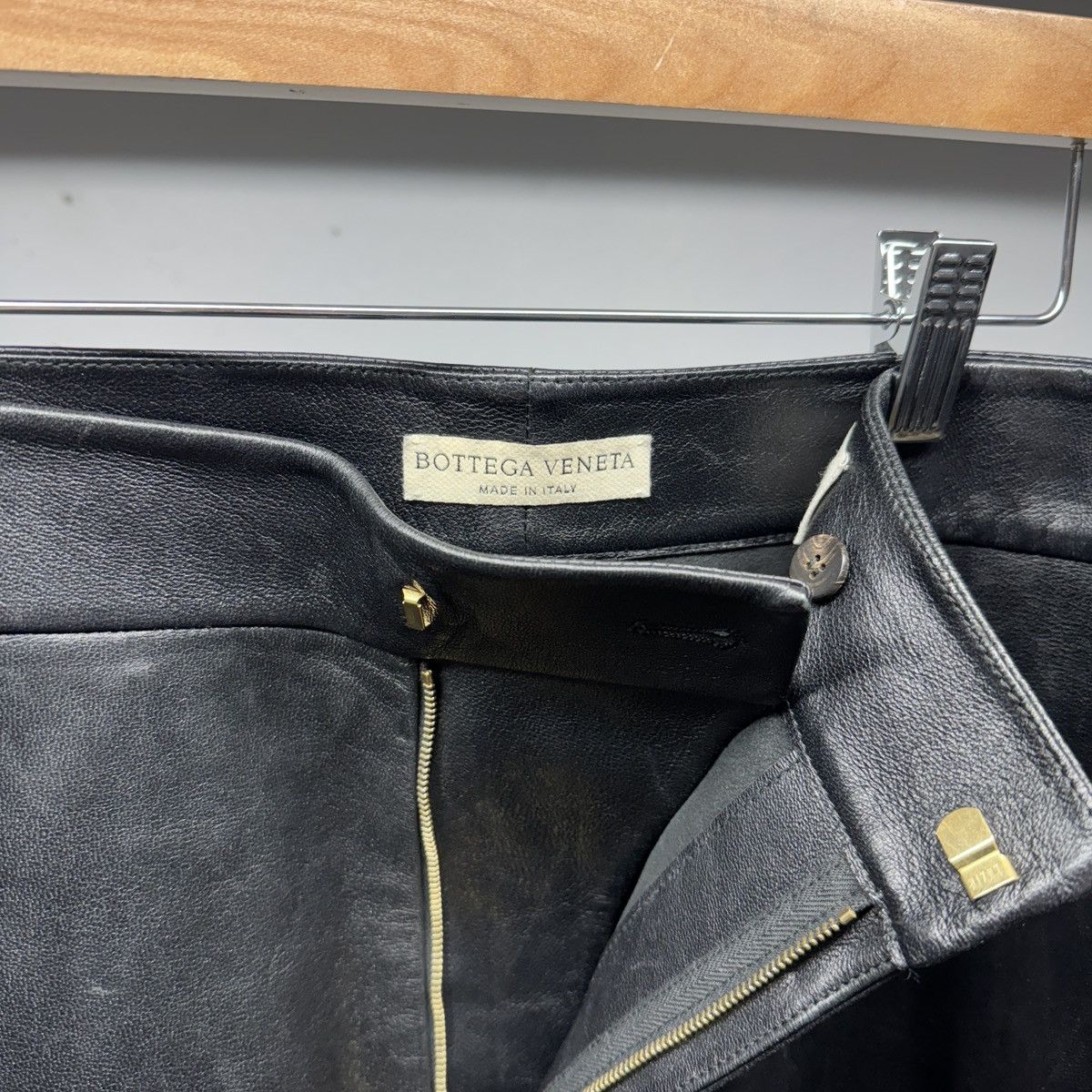 Bottega Veneta Bottega Veneta Pre Spring 2020 Leather Buckle Trouser Pants Size US 34 / EU 50 - 3 Thumbnail