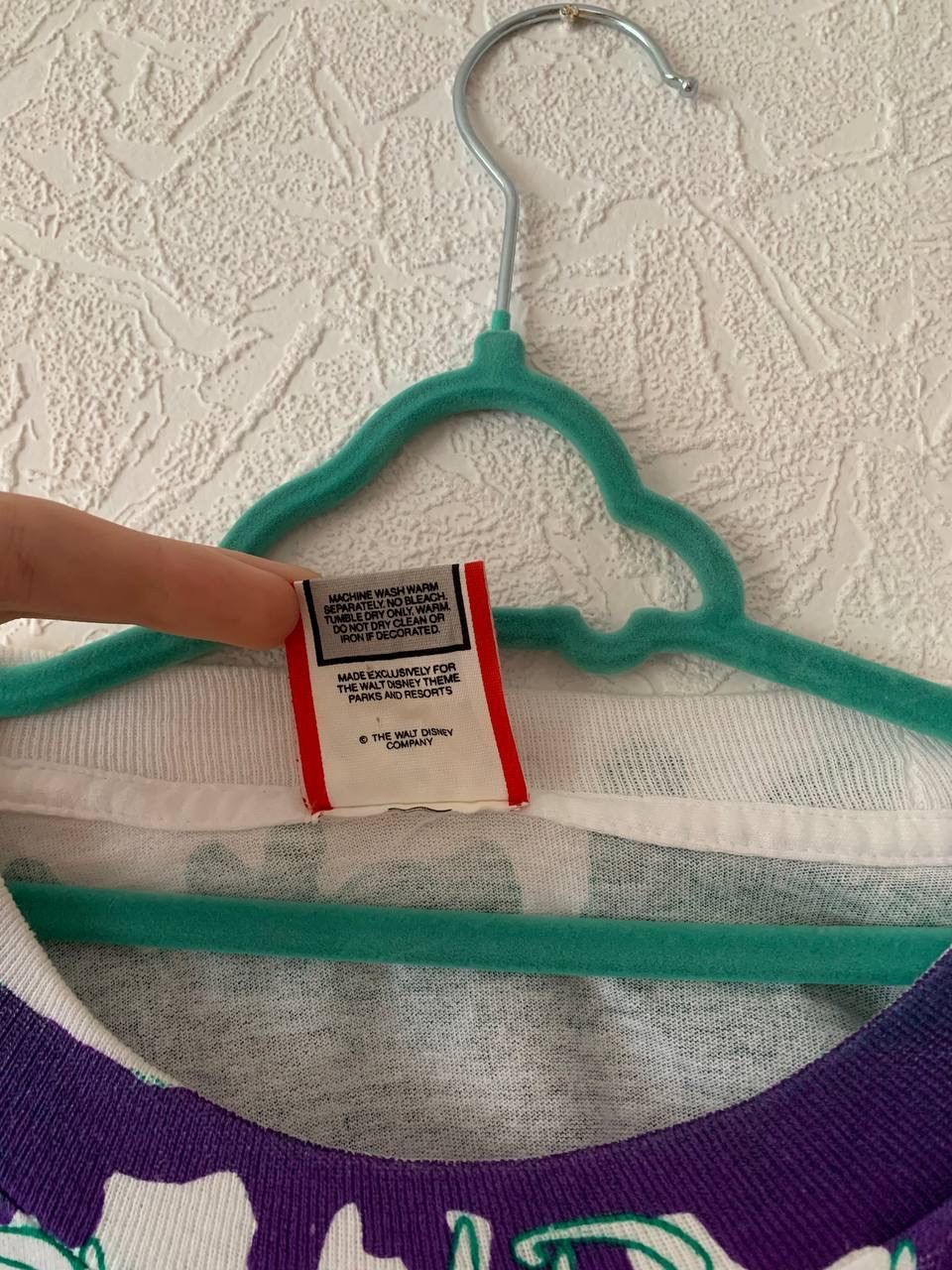 Disney × Vintage Vintage 90’s ALL OVER PRINT Disney Blizzard beach T-shirt Size US XL / EU 56 / 4 - 3 Thumbnail
