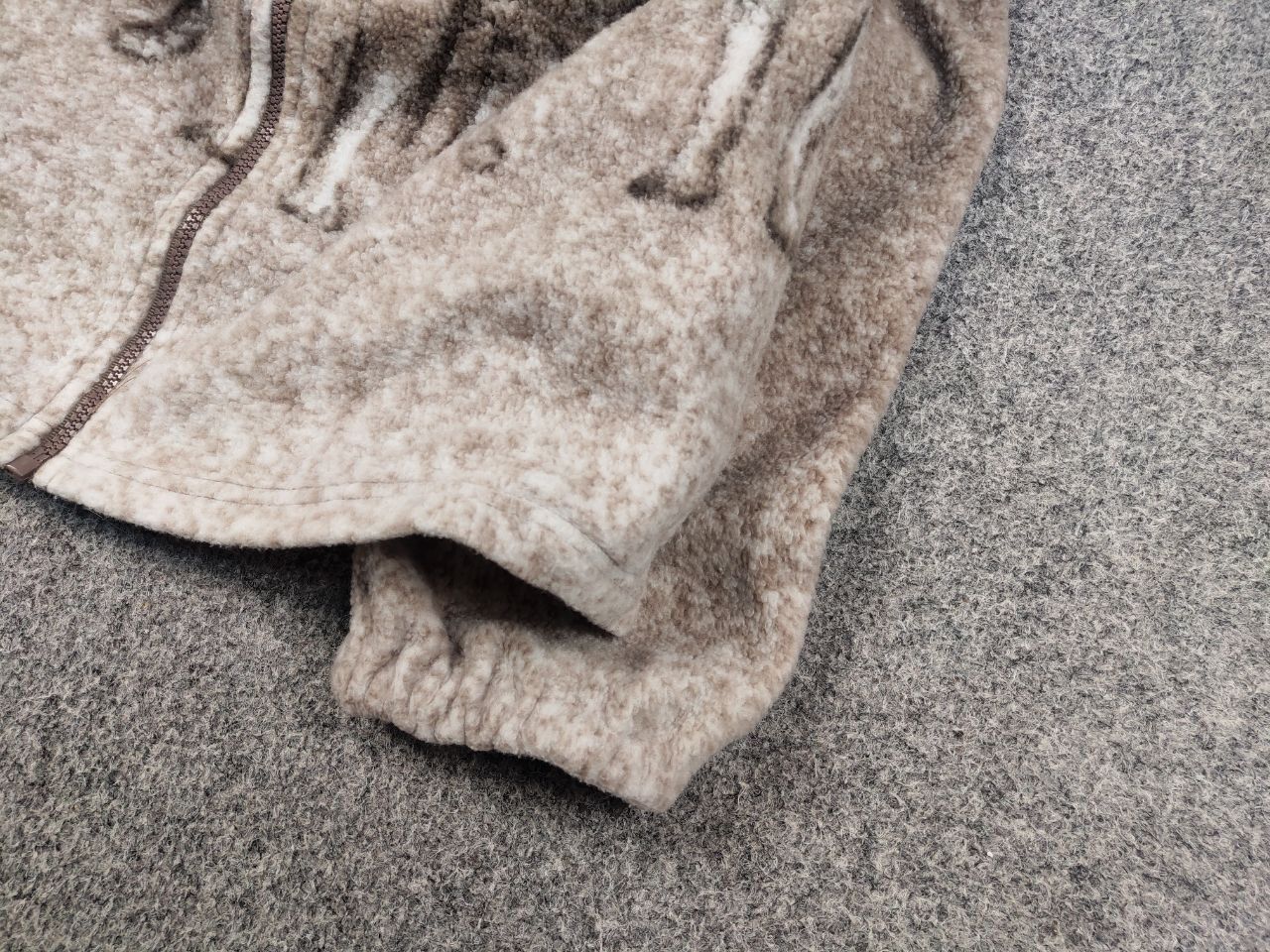 Japanese Brand Vintage 90's Fleece Zip Jacket Over Art Brown Wolf Hype Size US M / EU 48-50 / 2 - 5 Thumbnail
