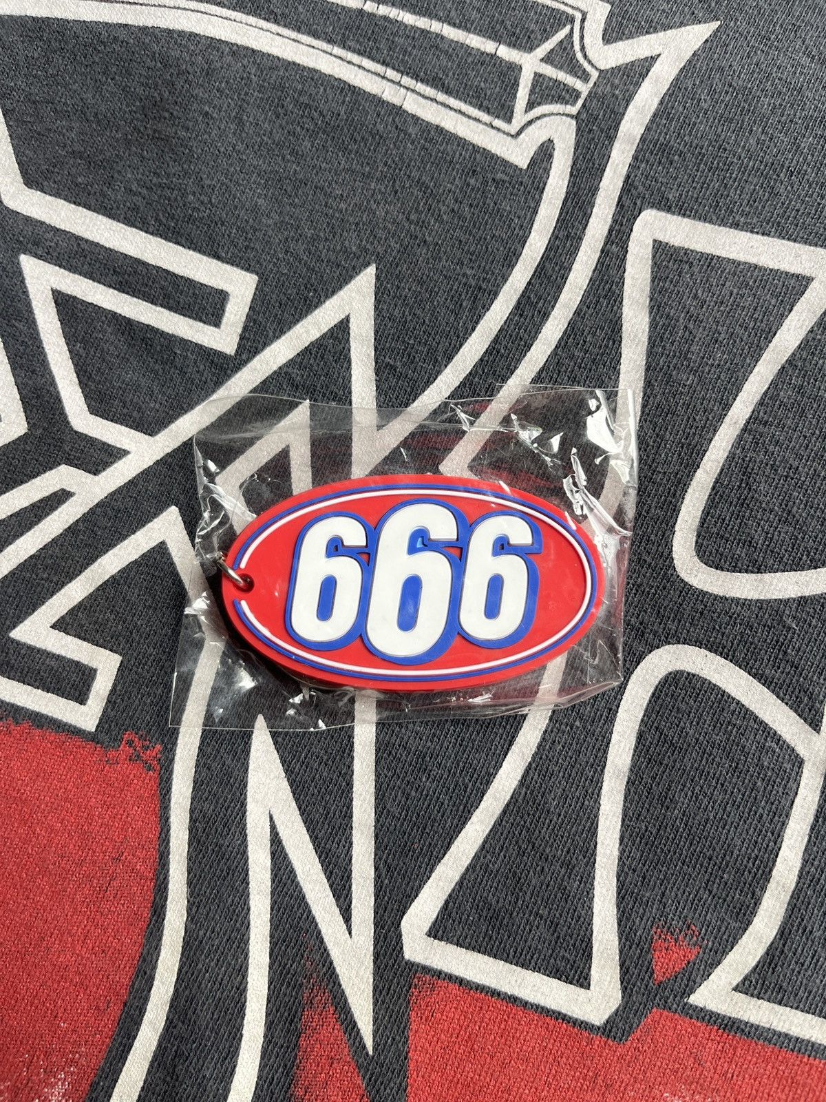 Pre-owned Supreme 666 Keychain In Red