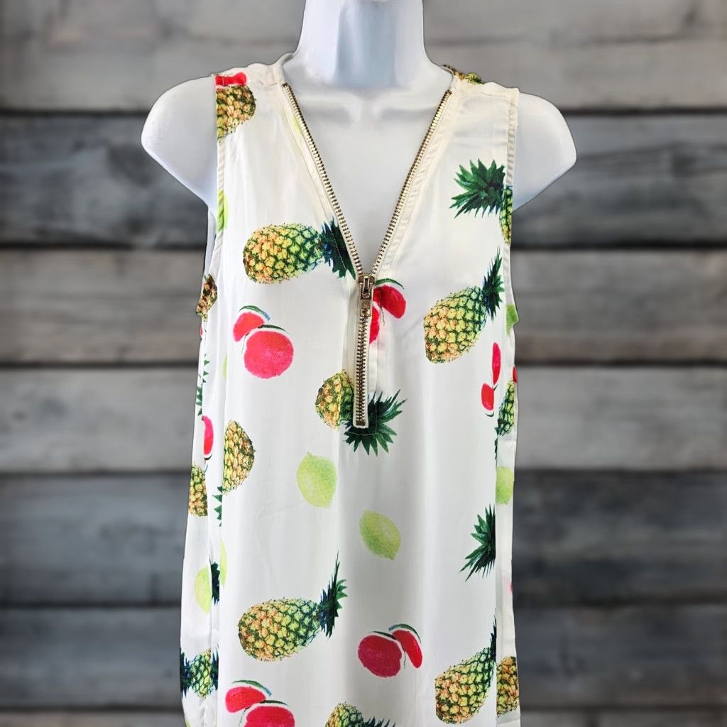 Vintage VLD Victoria Leland Design Womens Top Blouse M White Green Pineapple Fruit V-Neck Shirt Womens Size M / US 6-8 / IT 42-44 - 1 Thumbnail