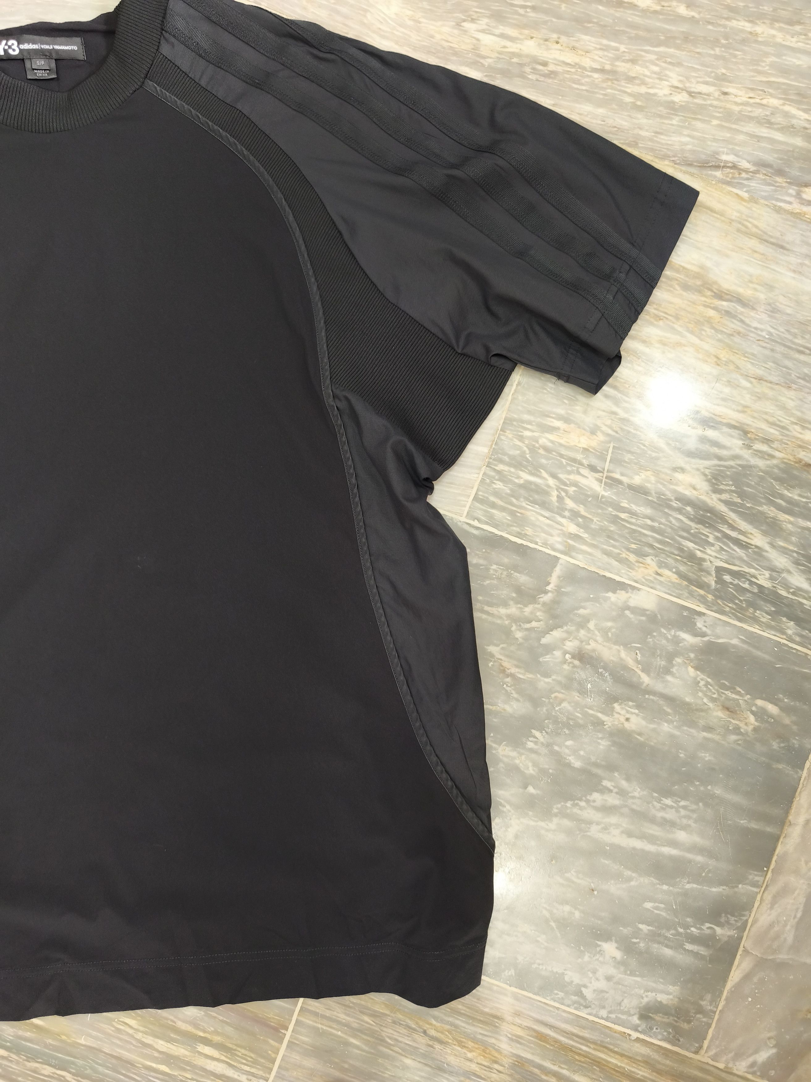 Y-3 Y-3 Stretch Nylon Switching Design T Shirt Black Size US S / EU 44-46 / 1 - 3 Thumbnail