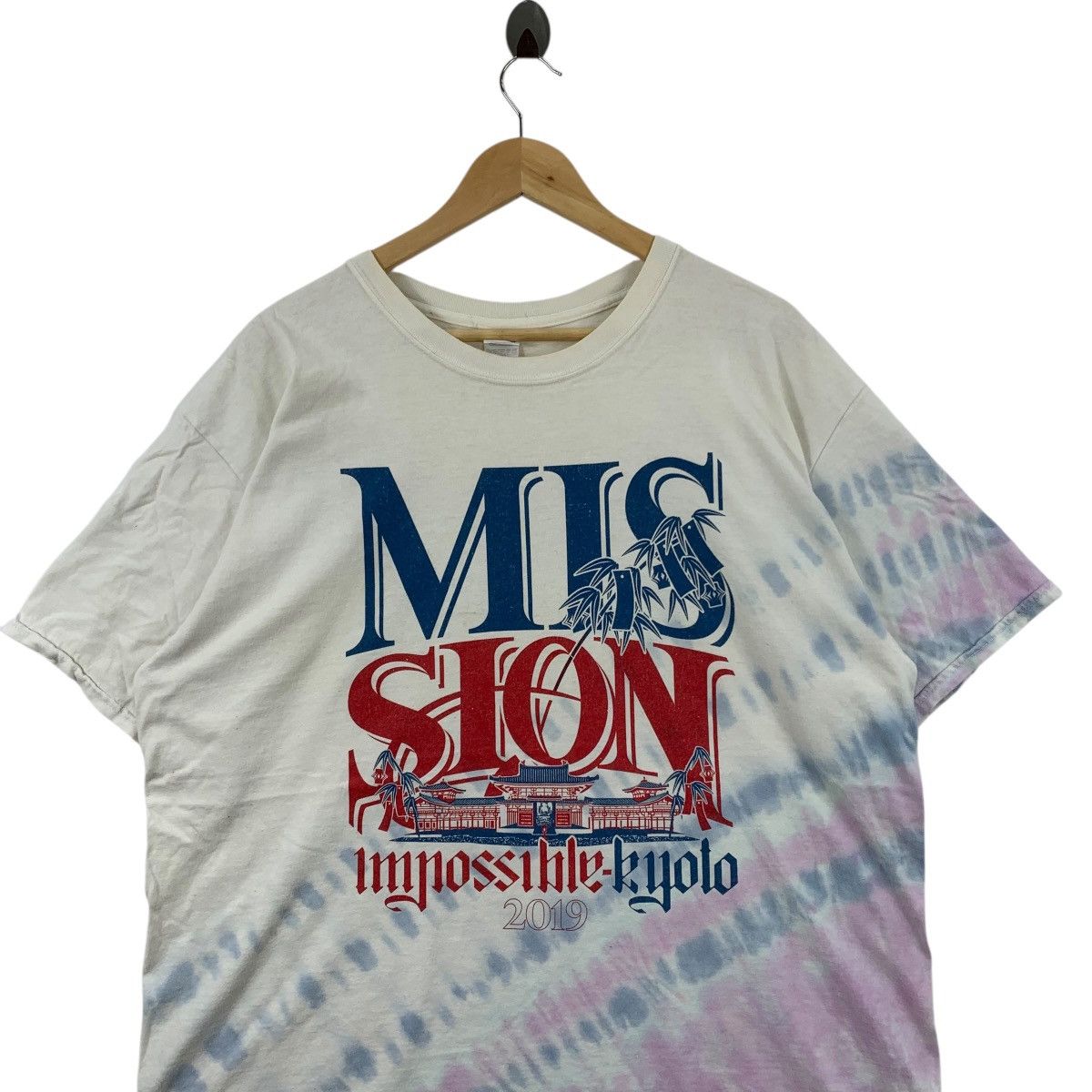 Japanese Brand MISSION IMPOSSIBLE KYOTO 2019 Japanese Band Concert Tshirt Size US XL / EU 56 / 4 - 2 Thumbnail