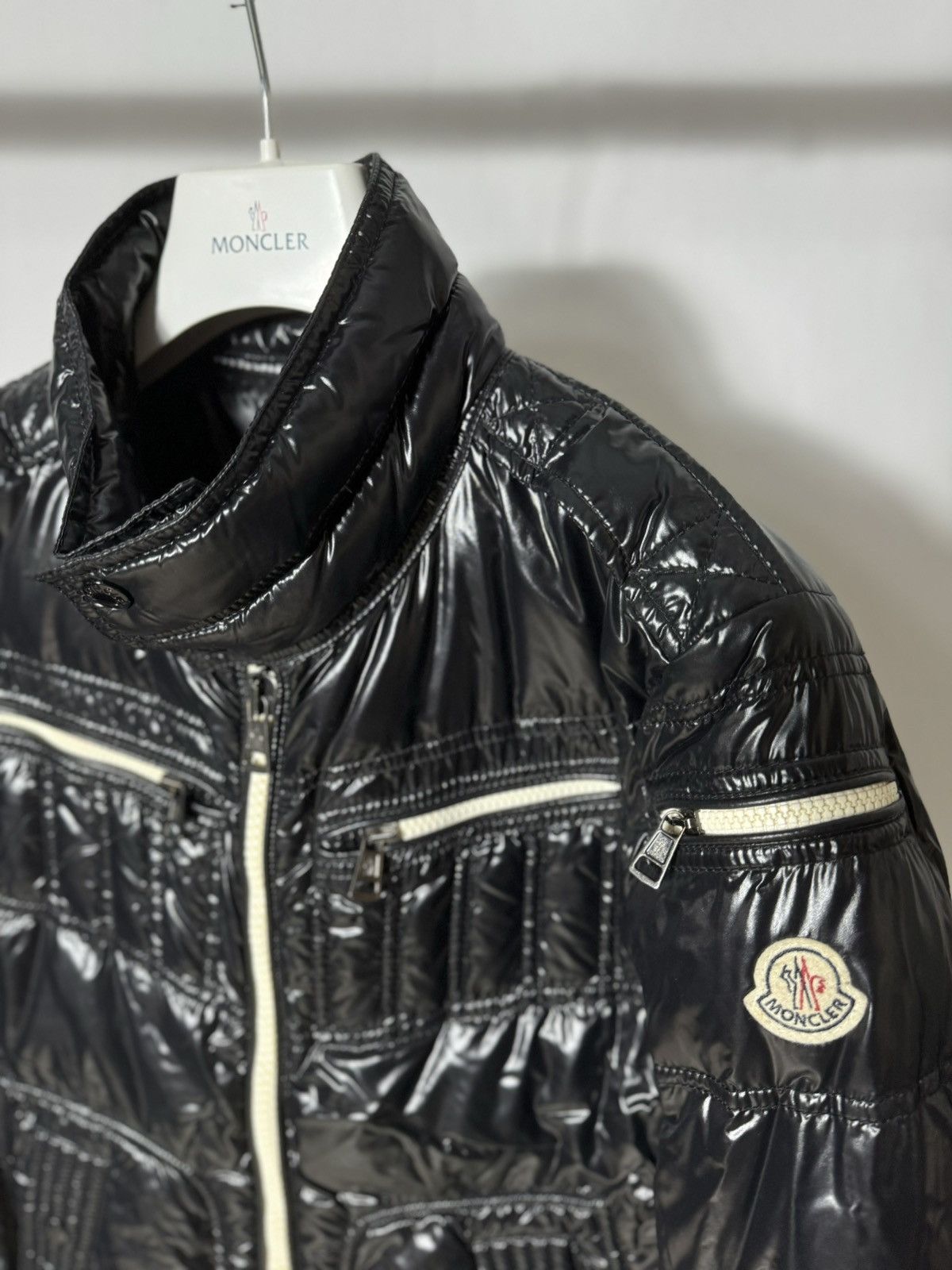 Moncler Moncler Berriat Jacket Size US XS / EU 42 / 0 - 2 Thumbnail