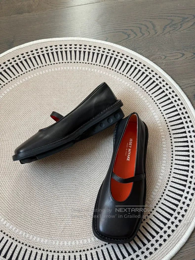 Issey Miyake Issey Miyake Square Toe Special-shaped Mary Jane Shoes Size US 4.5 / IT 34.5 - 1 Thumbnail