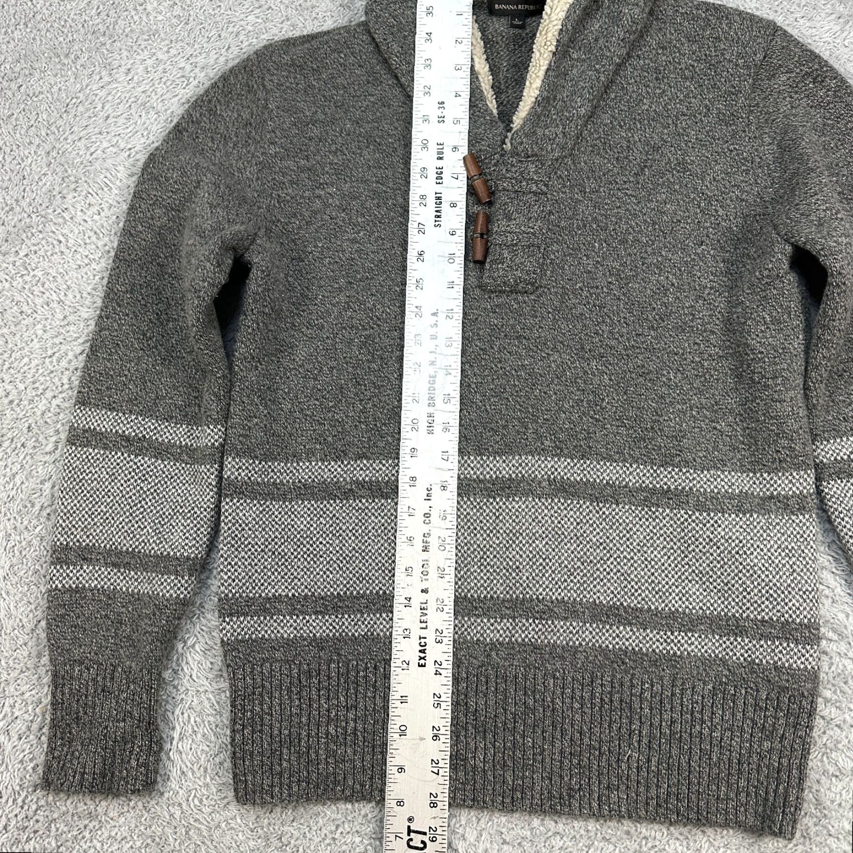 Banana Republic Banana Republic Sweater Mens XL Merino Wool Gray PullOver Pullover Knit All Seasons Casual Travel Classic Outdoor Preppy Mens XL Gray Size US XL / EU 56 / 4 - 7 Thumbnail