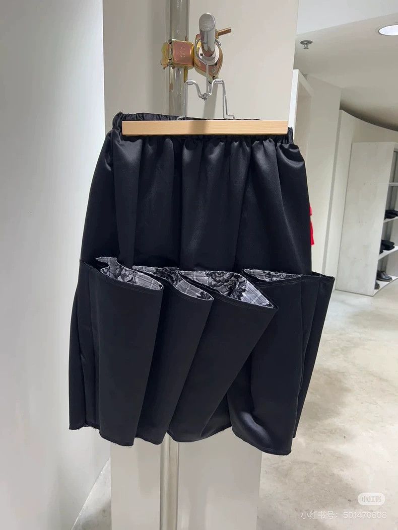 Comme des Garcons Comme Des Garcons size XS Half skirt Size 24" / US 00 / IT 34 - 9 Thumbnail