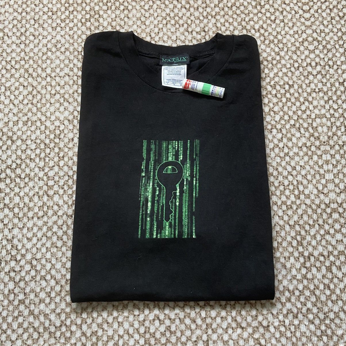 Vintage Vintage The Matrix Reloaded T Shirt Size US L / EU 52-54 / 3 - 1 Thumbnail