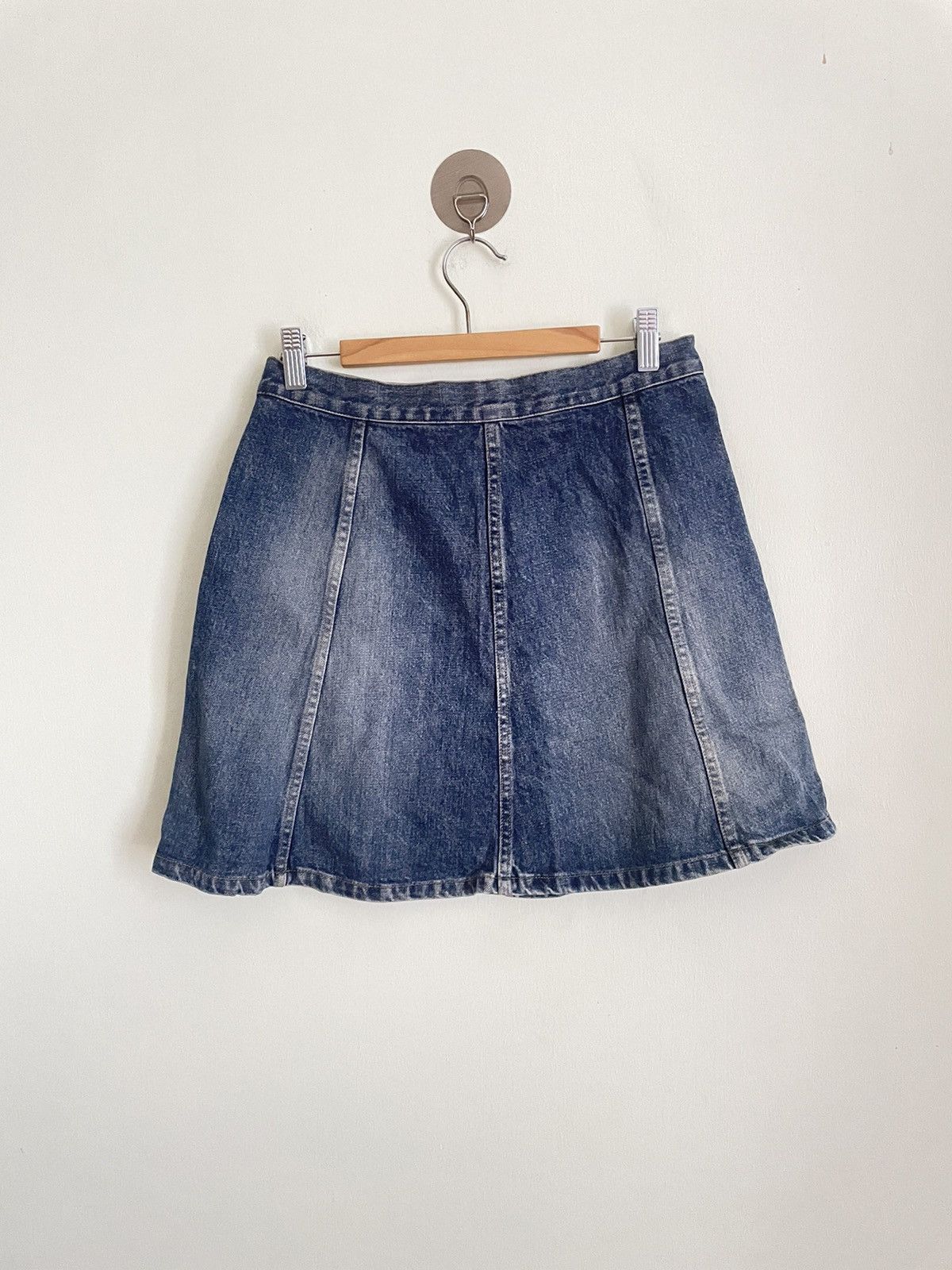 Marc Jacobs Marc Jacobs Denim Mini Skirts Size 28" / US 6 / IT 42 - 1 Thumbnail