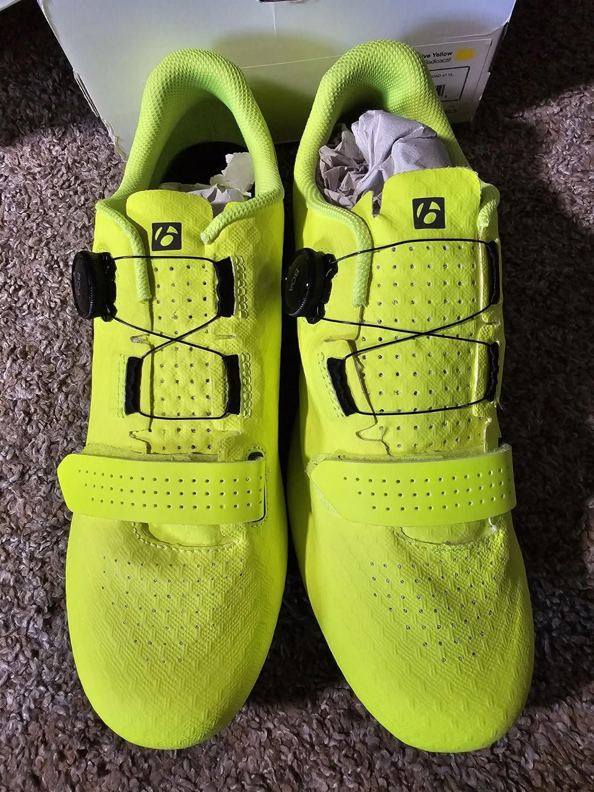 Designer Bontrager Mens Circuit Road Cycling Shoe US14 2 RIGHT SHOES Size ONE SIZE - 4 Thumbnail
