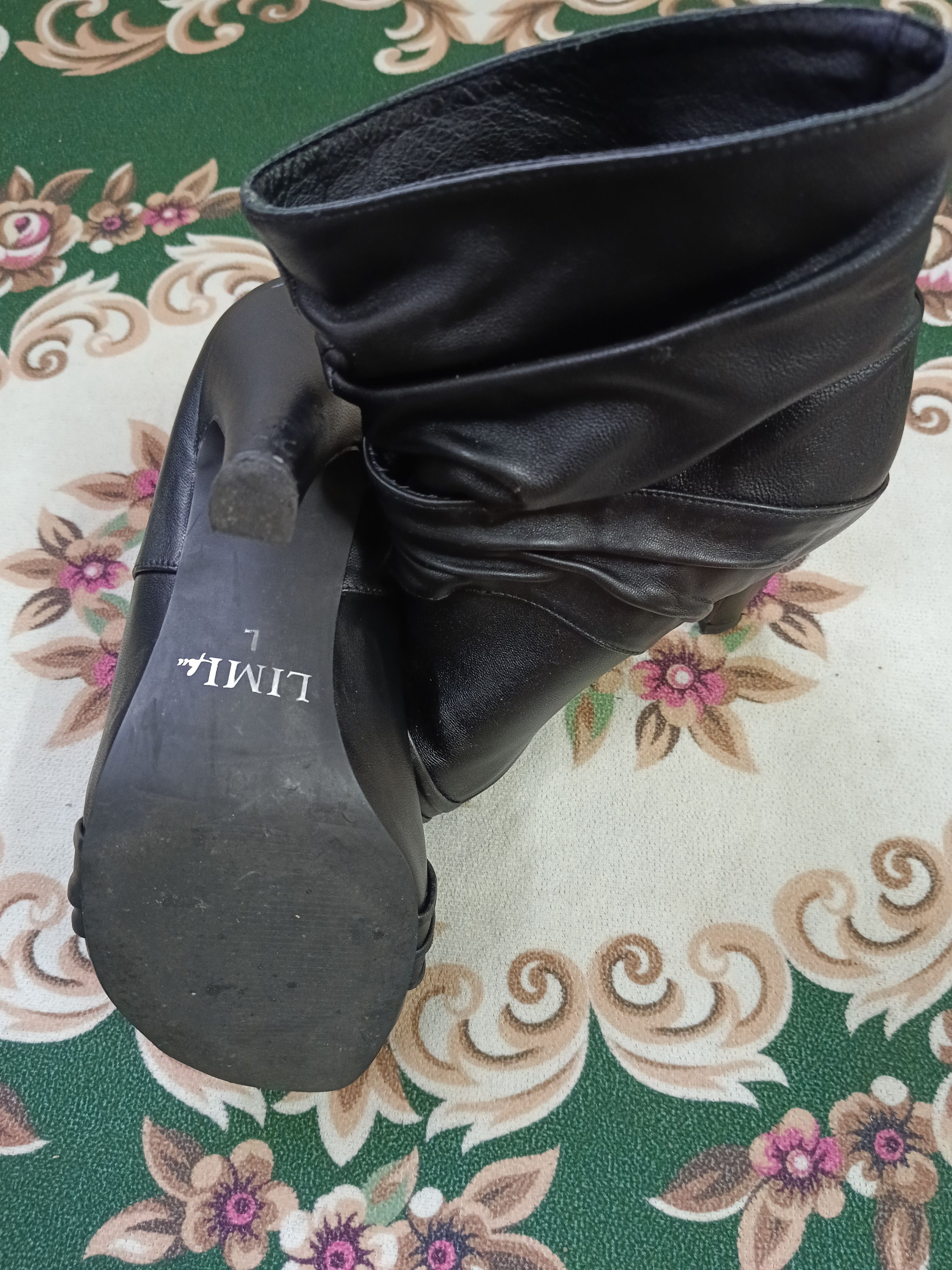 Yohji Yamamoto Yohji Yamamoto Limi Feu Black Ruched Ankle Boots Size US 7 / IT 37 - 6 Thumbnail