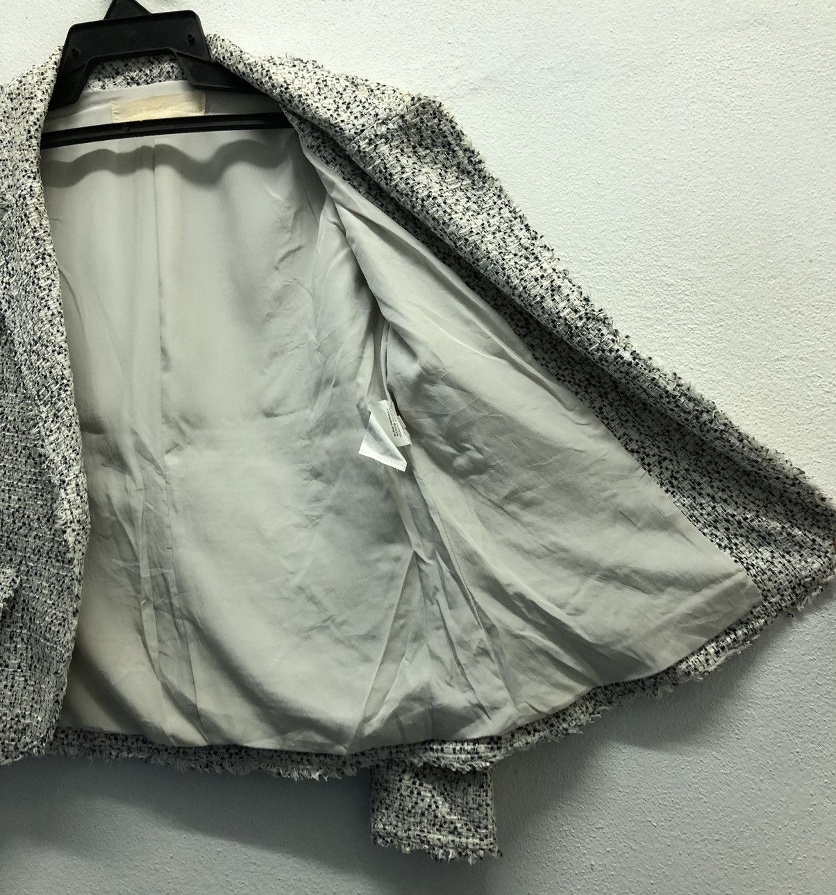 Valentino Vintage Valentino Made In Italy Blazer Size M / US 6-8 / IT 42-44 - 7 Thumbnail