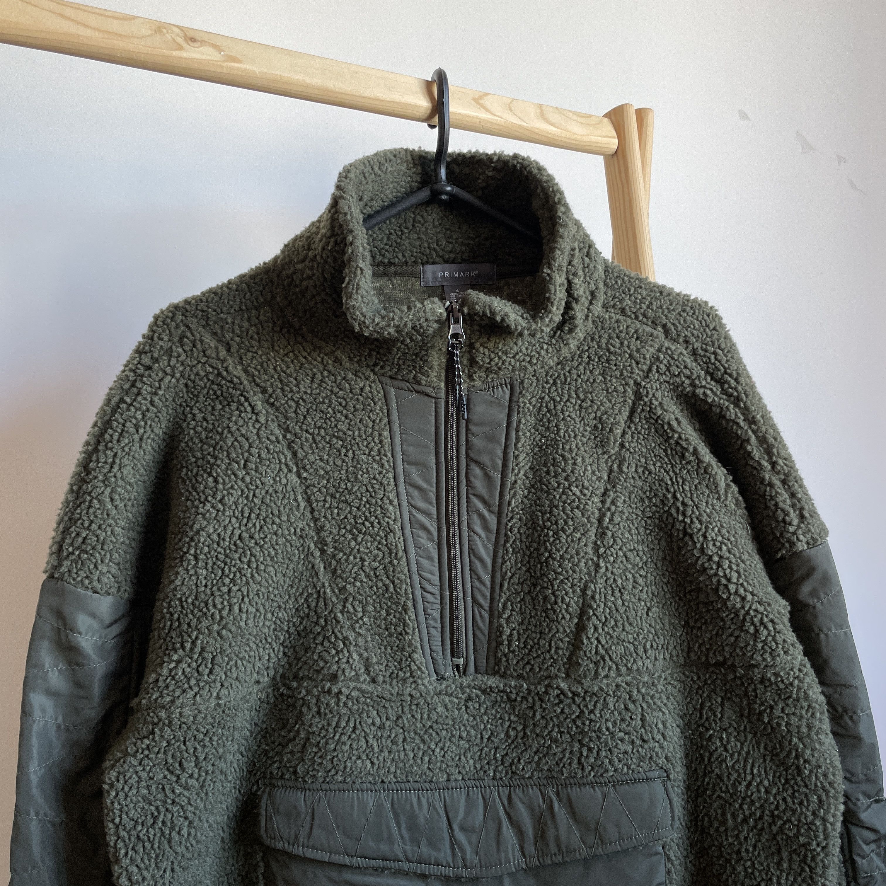 Other Nylon Insertion Khaki Fleece Pullover Size S Size US S / EU 44-46 / 1 - 3 Thumbnail