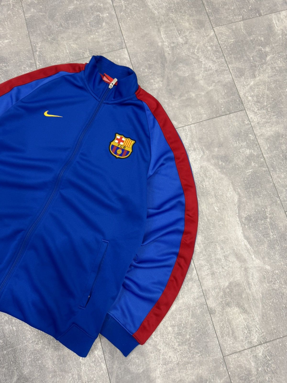 Nike Vintage Nike FC Barcelona Zip Soccer Jersey Y2K Drill Rare Size US XL / EU 56 / 4 - 12 Thumbnail