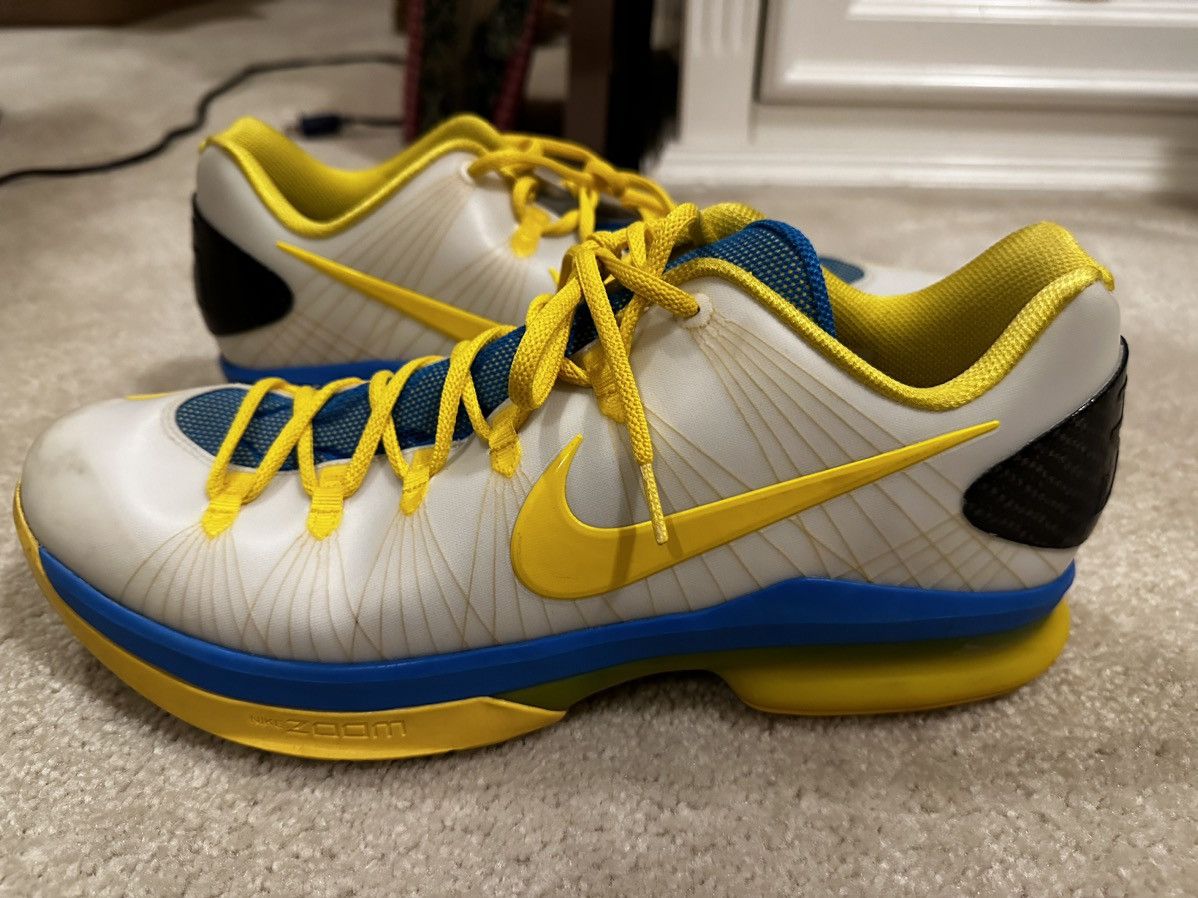 image of Kevin Durant x Nike Kd5 Elite Playoffs Shoes in White, Men's (Size 12)