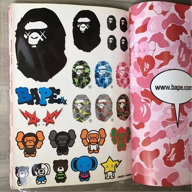 Bape × Kaws × Nigo BAPE × KAWS 2005 Mook Book KAWS Pharrell KANYE WEST NIGO Size ONE SIZE - 2 Thumbnail
