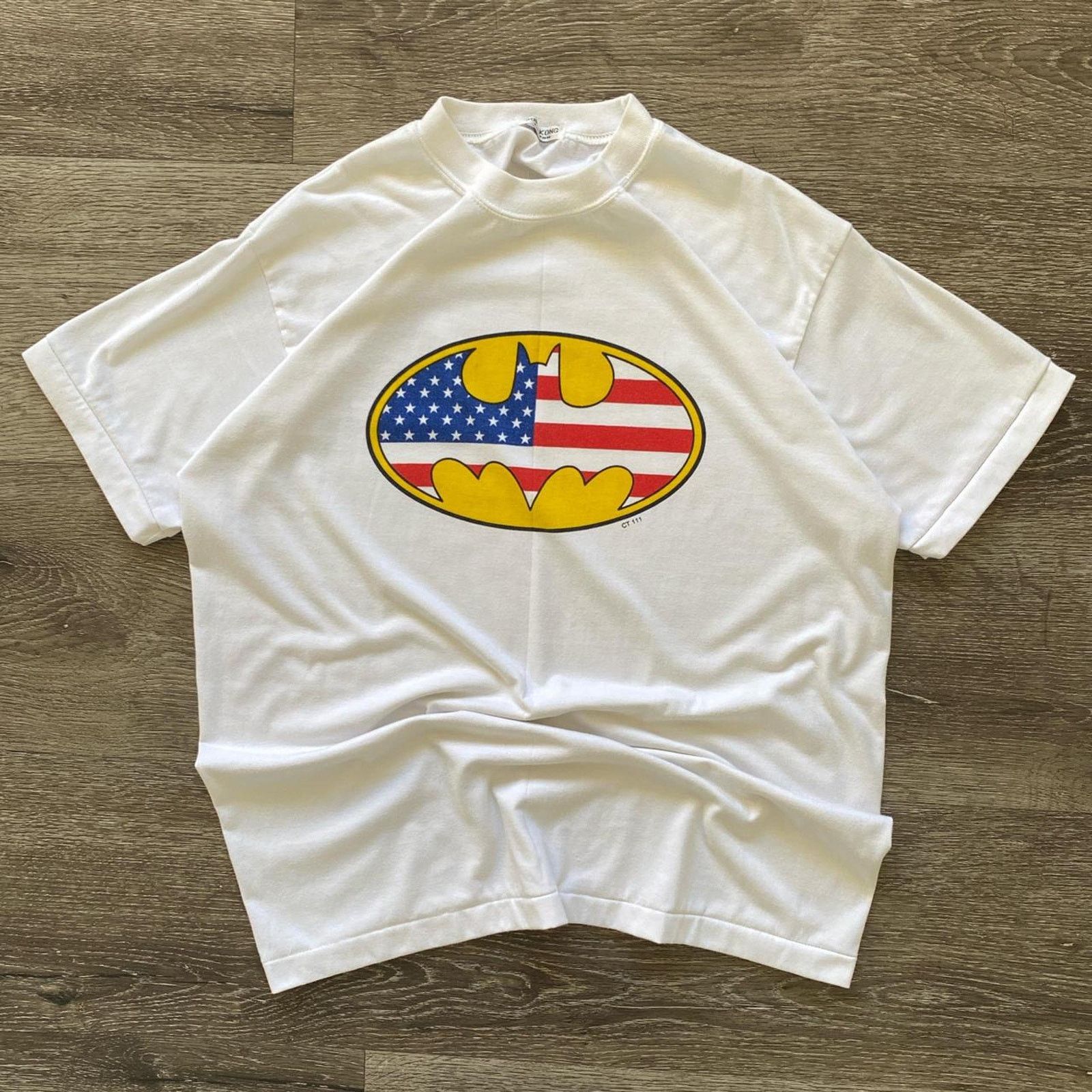 Vintage Vintage 90s American Batman Shirt Size US L / EU 52-54 / 3 - 1 Thumbnail