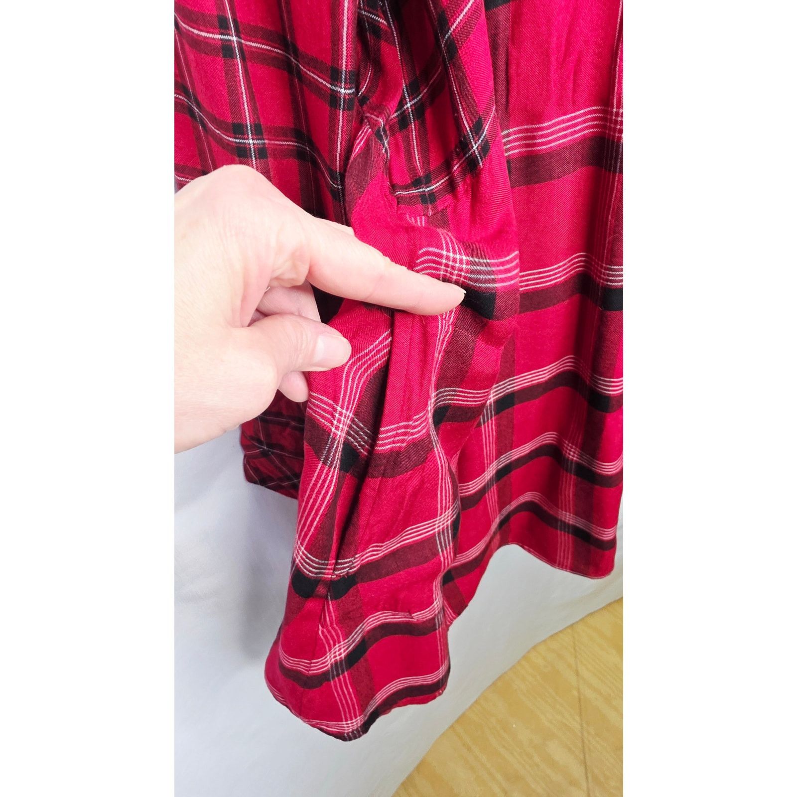 J. Jill J. Jill Women's Red Mixed Plaid Flannel Tunic Shirt Grunge Size M / US 6-8 / IT 42-44 - 9 Thumbnail