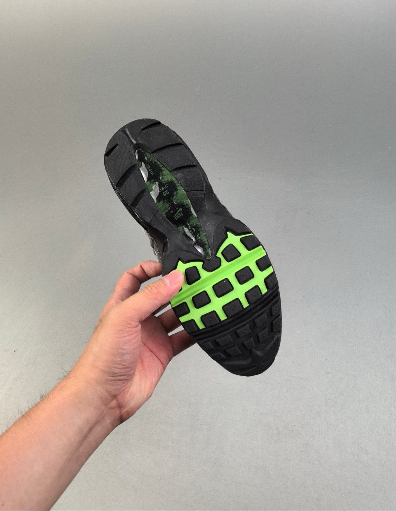 Nike Nike Shoes 60% off Brand New With Box 3-5days shipping Size US 5 / EU 37 - 5 Thumbnail