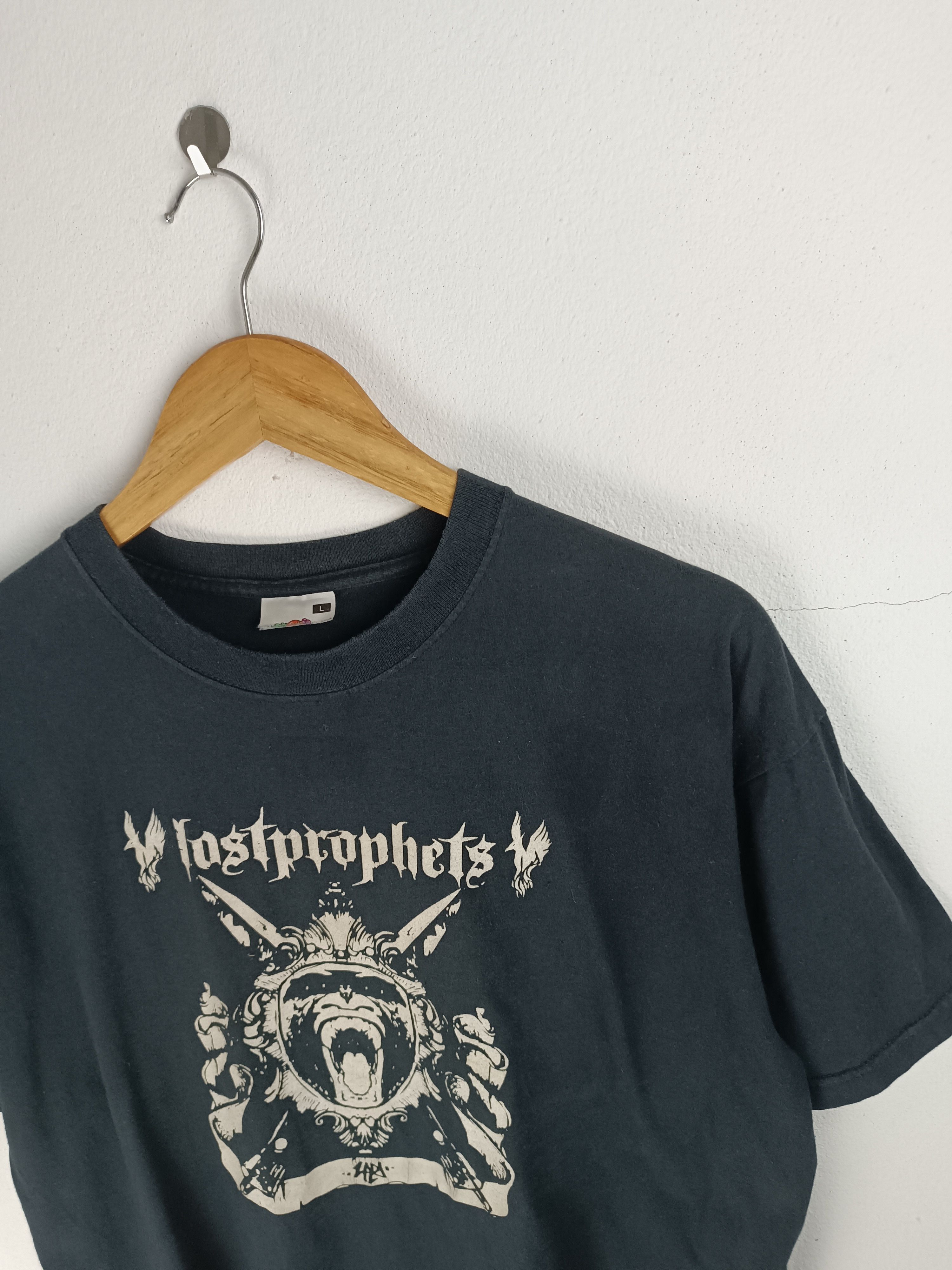 Band Tees VINTAGE 2000s LOSTPROPHETS TOUR EMO ERA BAND TEES Size US L / EU 52-54 / 3 - 8 Thumbnail