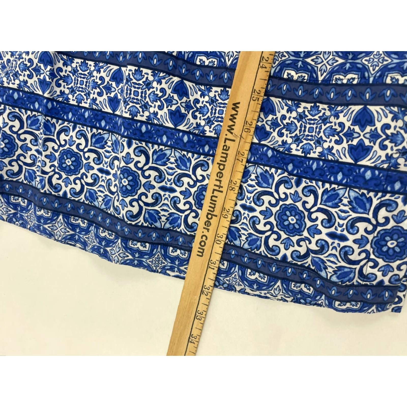 Lands' End Lands' End Dress Women's Small Blue White Floral Short Sleeve V-Neck Pullover Shirt Dress Mens Women? Size S / US 4 / IT 40 - 6 Thumbnail