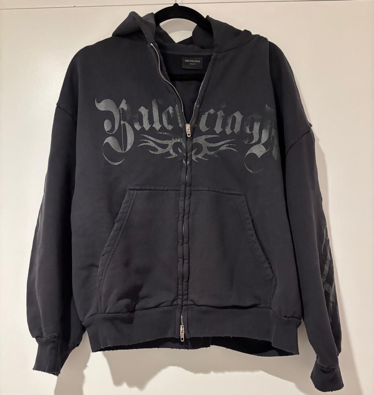Balenciaga Balenciaga Tacky Zip Up Hoodie | Grailed
