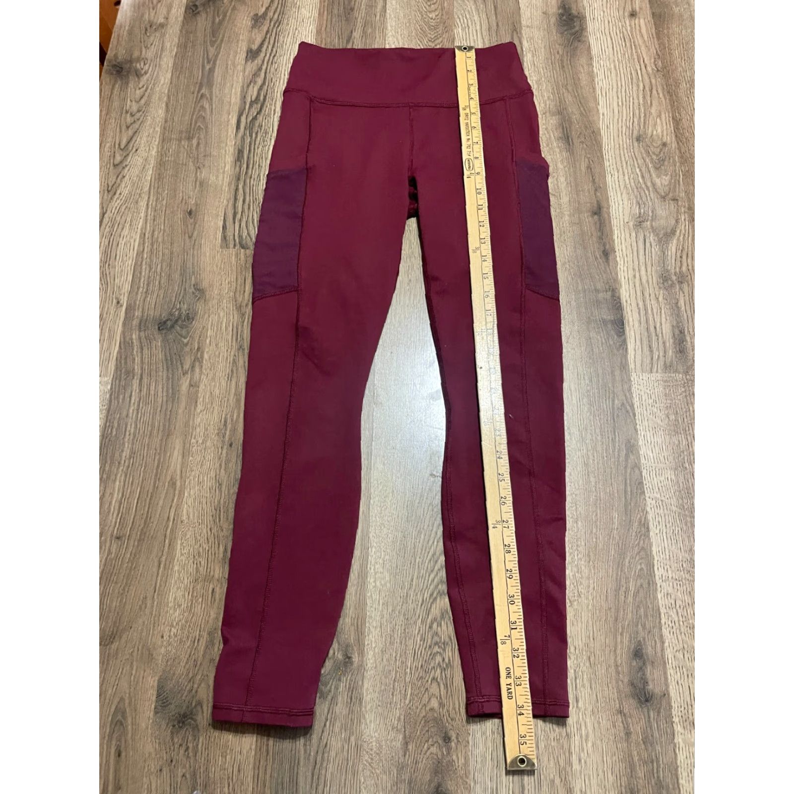 Fabletics Fabletics Leggings, Women's Size Medium, Red, Athletic Wear, Pull On, Ankle, Casual, Regular, Inseam 24 in, 26 in Waist – Womens Size 32" / US 10 / IT 46 - 6 Thumbnail