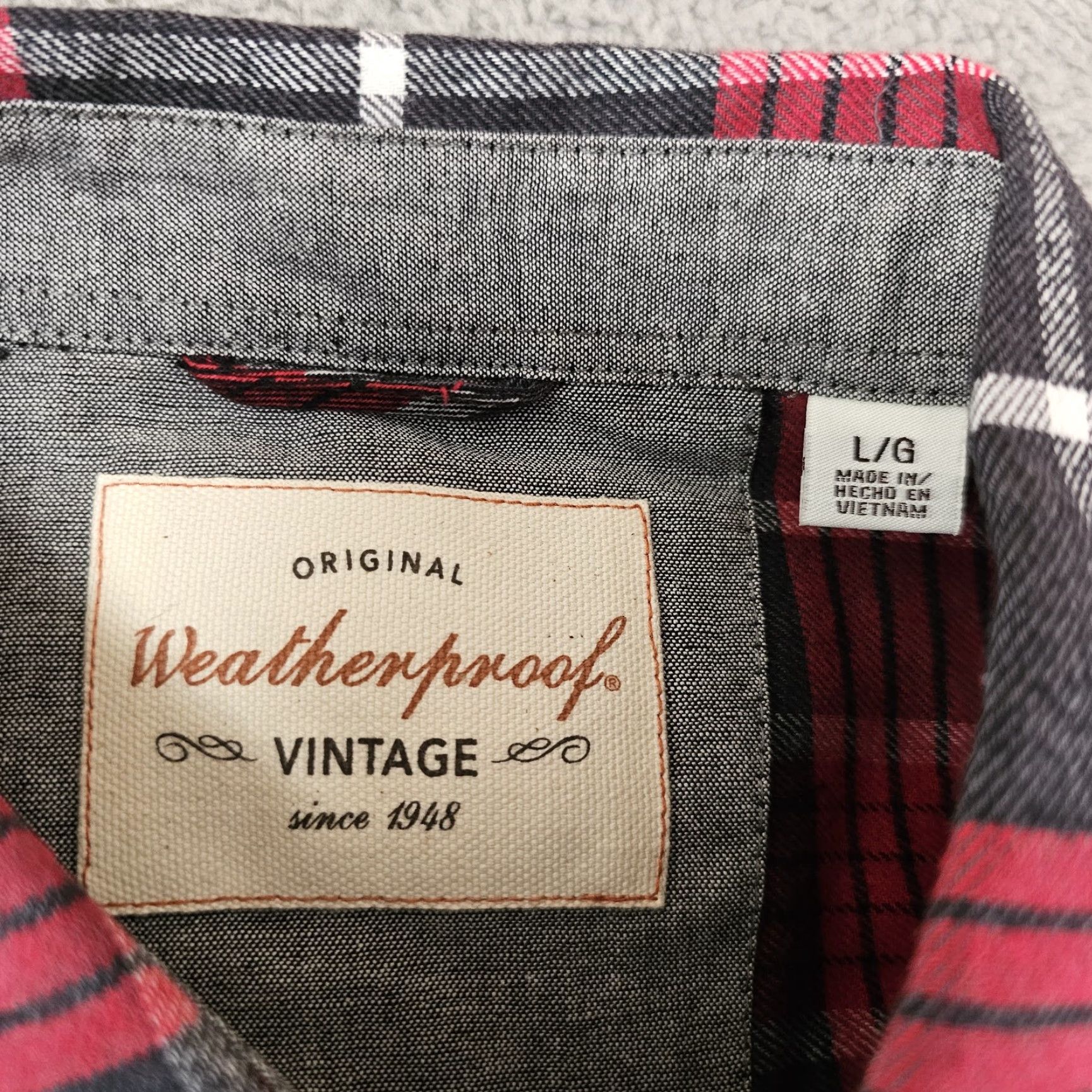 Weatherproof Weatherproof Shirt Mens L Red Black Gray Plaid Flannel Button-Down Weatherproof Vintage Shirt Mens Large Red Black Gray Plaid Flannel Button Down Size US L / EU 52-54 / 3 - 3 Thumbnail