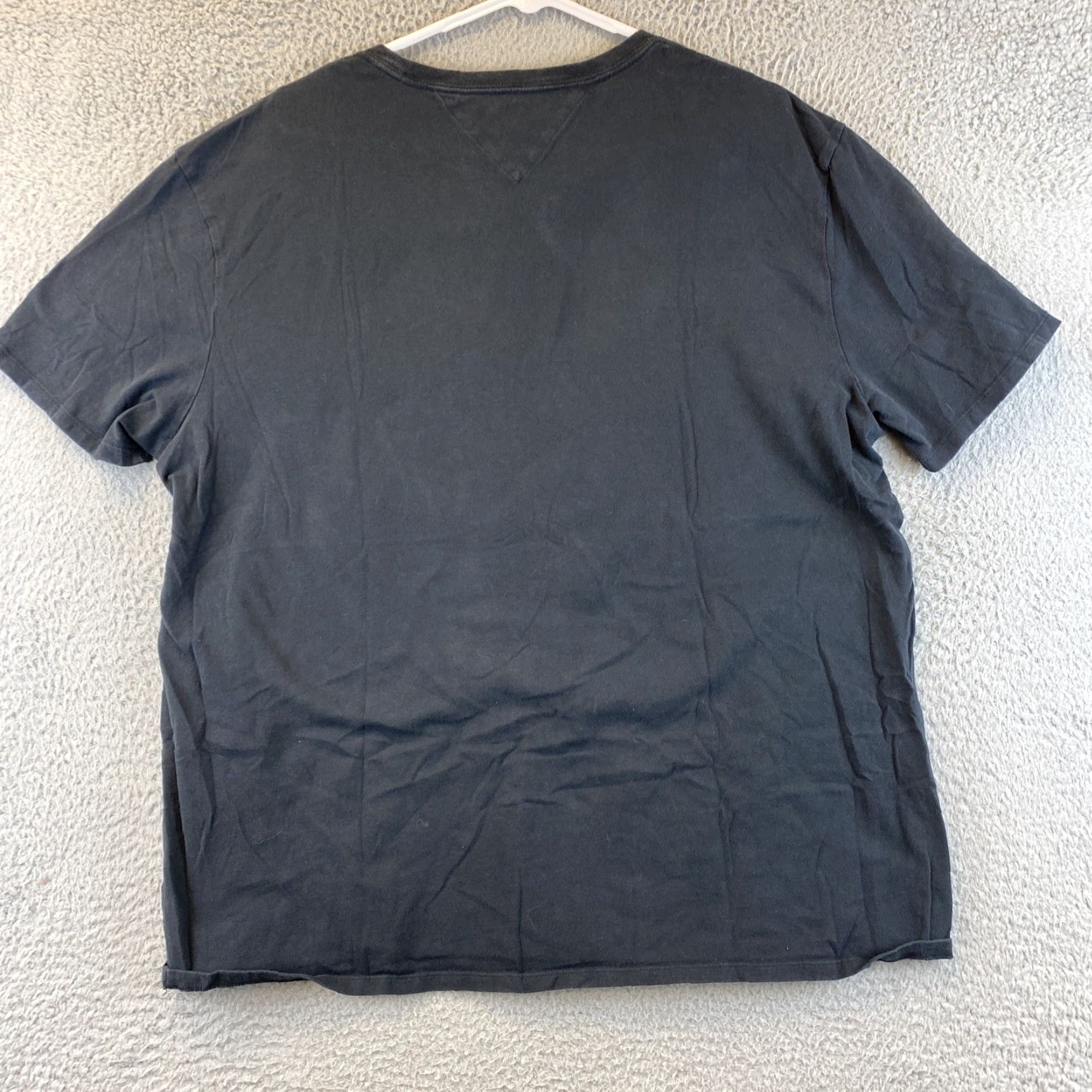 Tommy Hilfiger VINTAGE Tommy Hilfiger T-Shirt Men XL Black Short Sleeve Logo 90s Cotton Size US XL / EU 56 / 4 - 7 Thumbnail