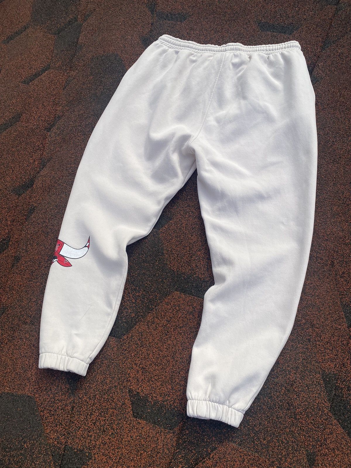 NBA × Vintage VTG CHICAGO BULLS NBA Basketball Team Sweatpants Light Beige Size US 34 / EU 50 - 14 Thumbnail