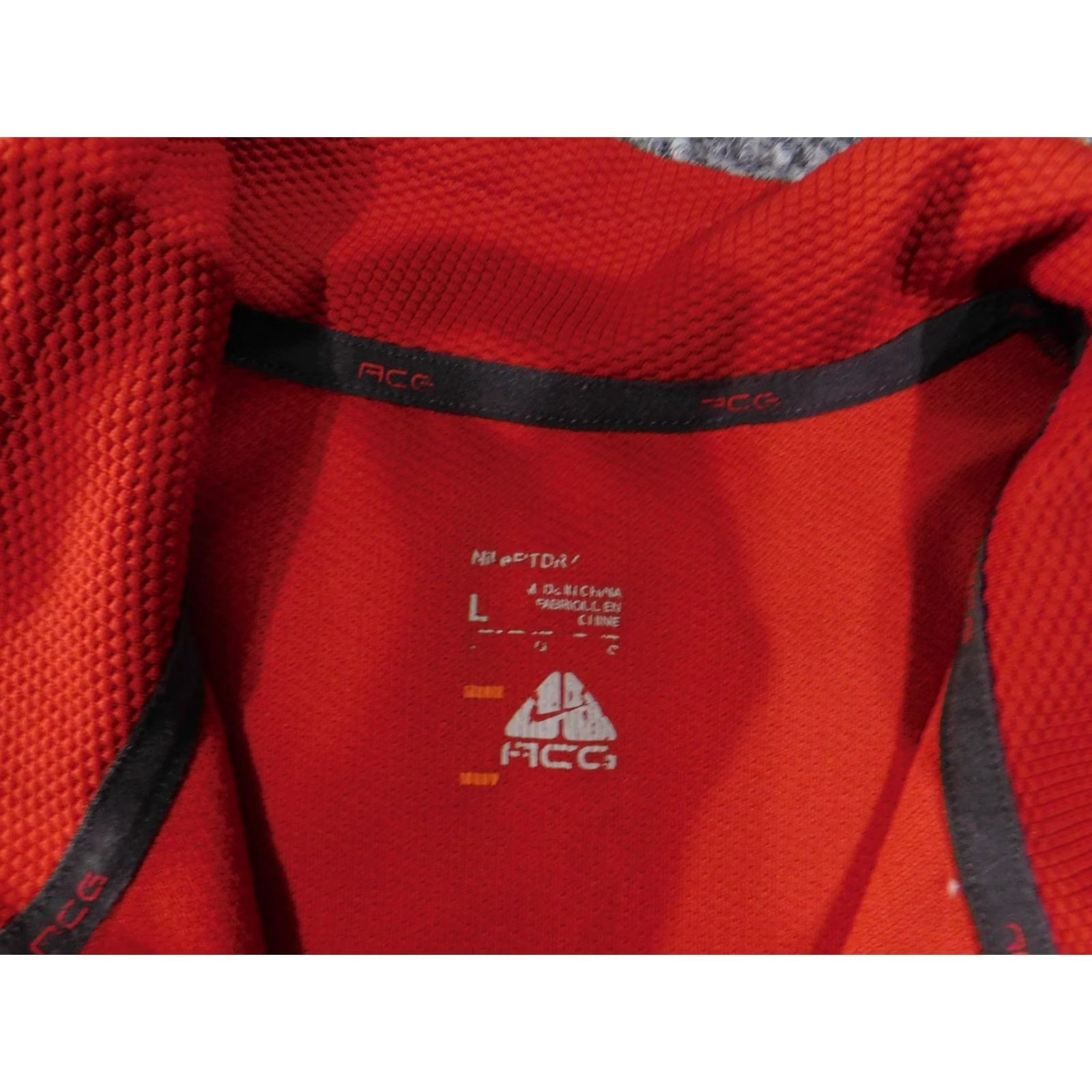 Nike VINTAGE Nike ACG Pullover Mens Large Red Gray Quarter Zip Fleece NikeFIT Chest Pocket Size US L / EU 52-54 / 3 - 4 Thumbnail
