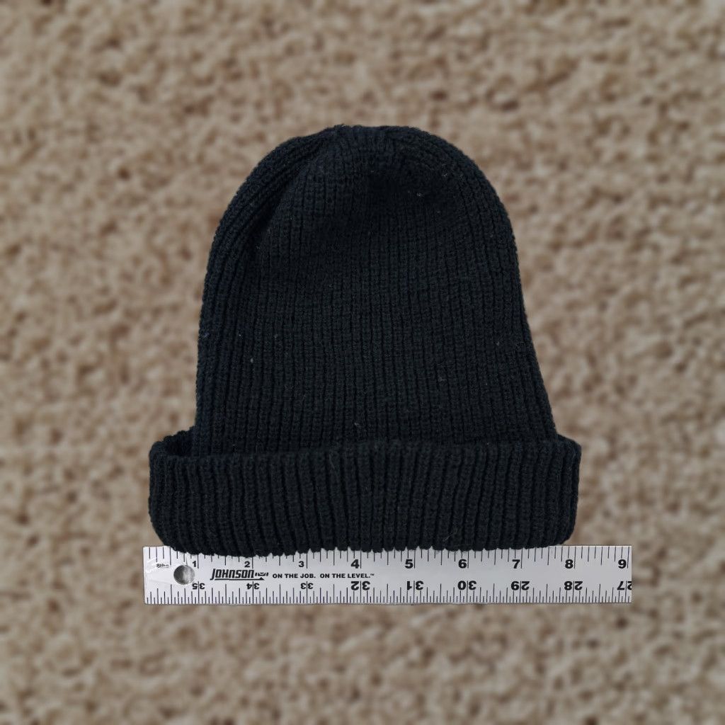 Vintage Beanie Beanie Adult One Size Black Knit Ribbed 100% Acrylic Winter Snow Ski Unbranded Unisex Adults Mens Womens Boys Girls Size ONE SIZE - 1 Thumbnail
