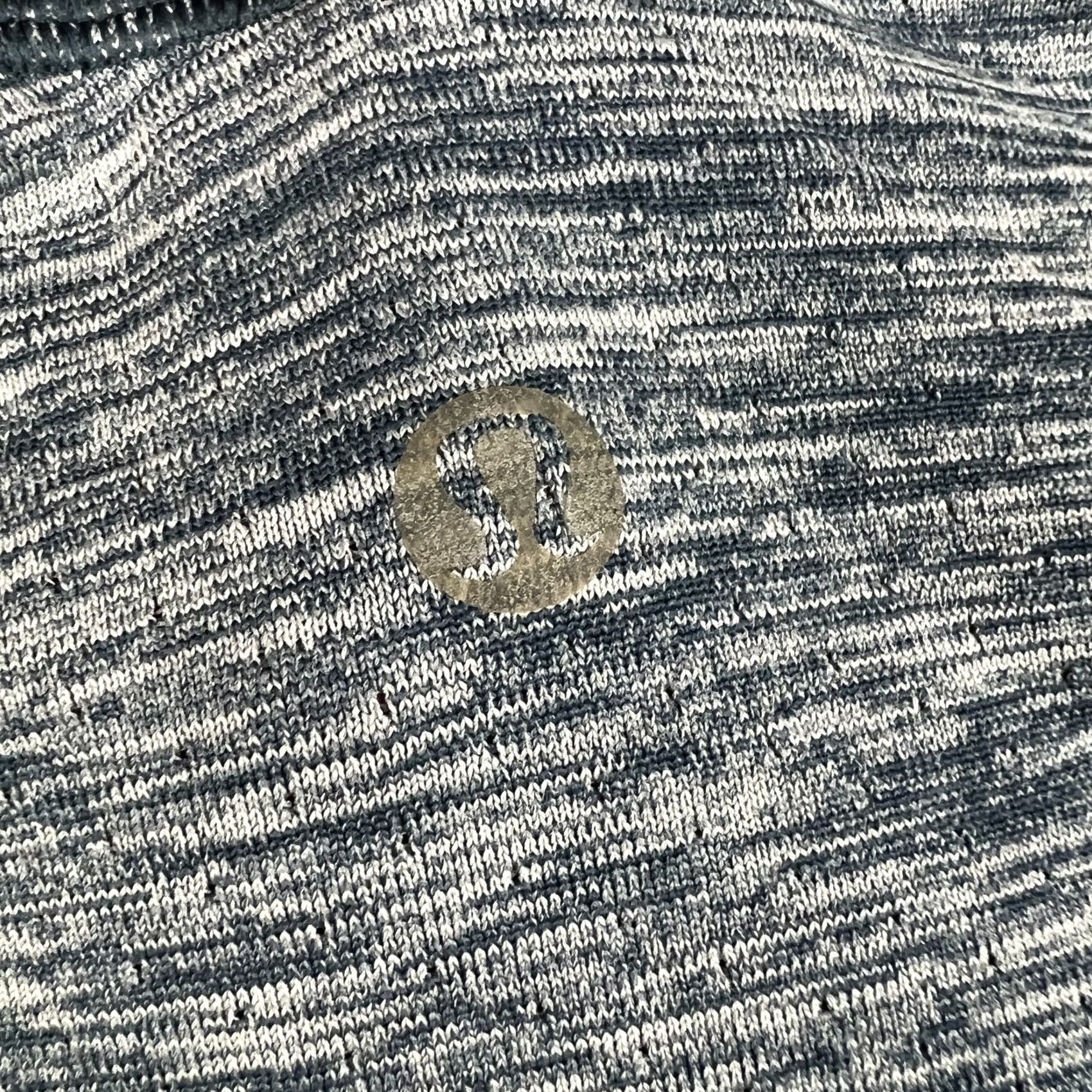 Lululemon Lululemon Metal Vent Tech Shirt Mens Large Blue Active Performance Stretch Size US L / EU 52-54 / 3 - 3 Thumbnail