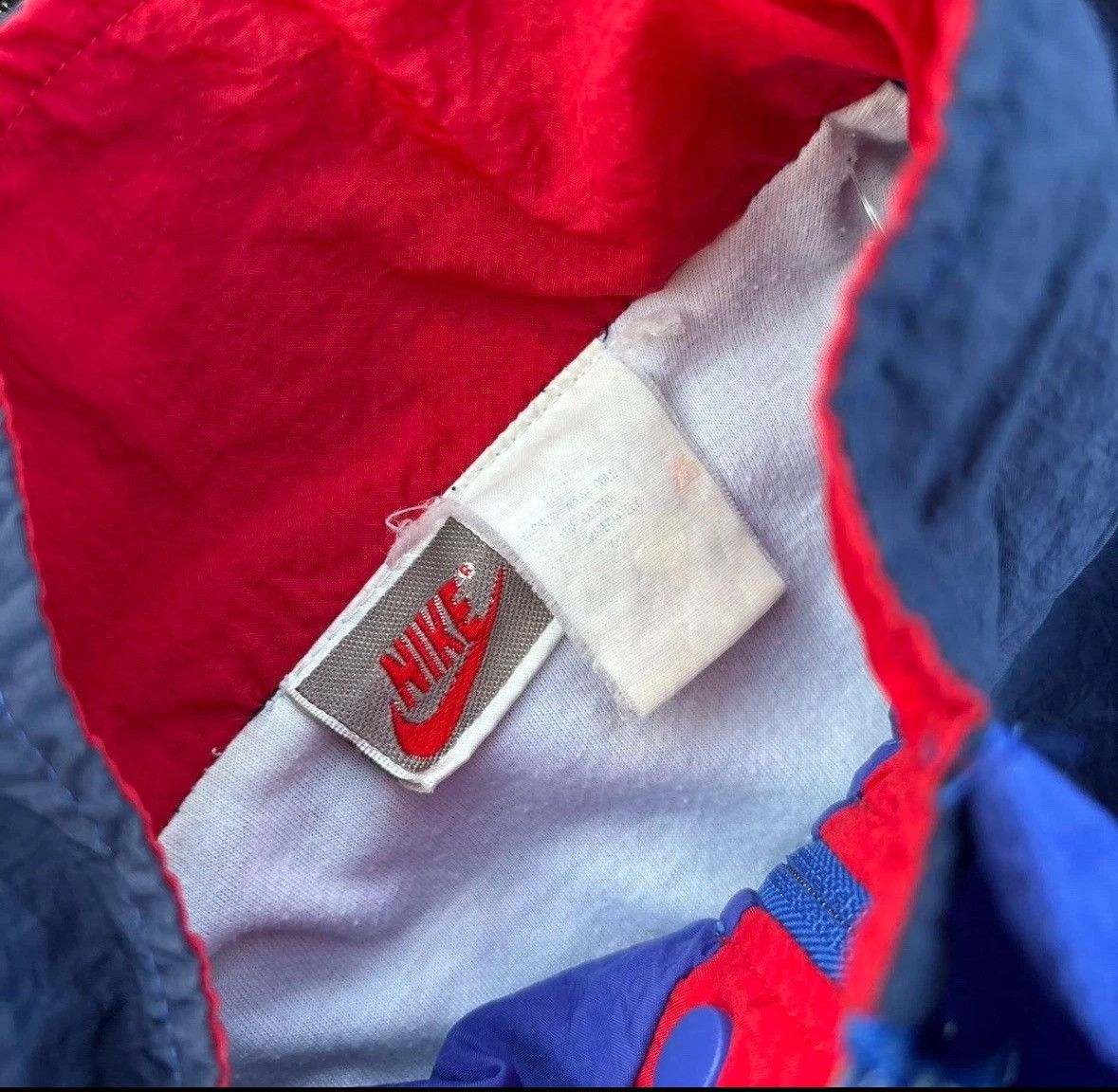 Nike Vintage Nike Windbreaker S Red Blue 90’s Nike Size US S / EU 44-46 / 1 - 6 Thumbnail