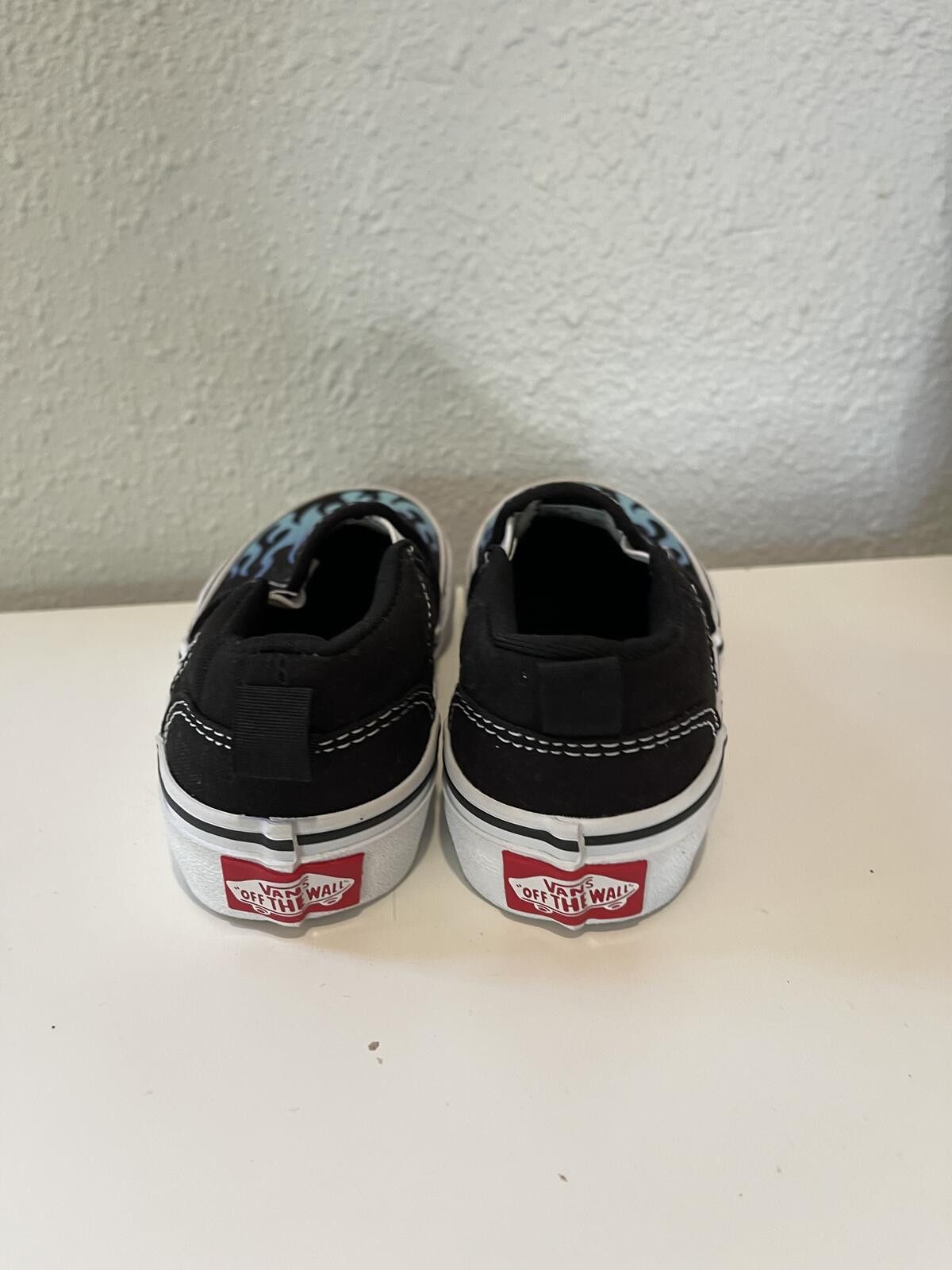Vans Vans Classic Slip-On Shoes with Blue Flame Design Size US 11 / EU 44 - 3 Thumbnail