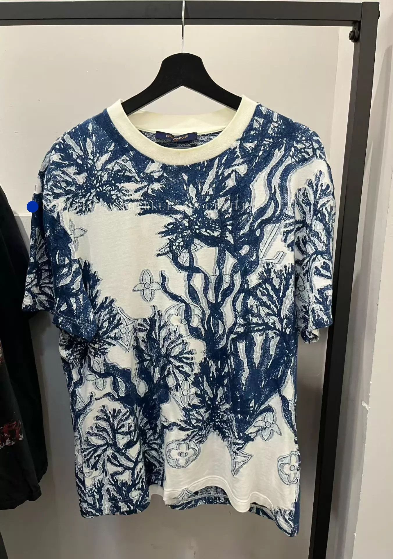 Louis Vuitton Blue Monogram Knit Short Sleeve Tee Size US XL / EU 56 / 4 - 1 Thumbnail