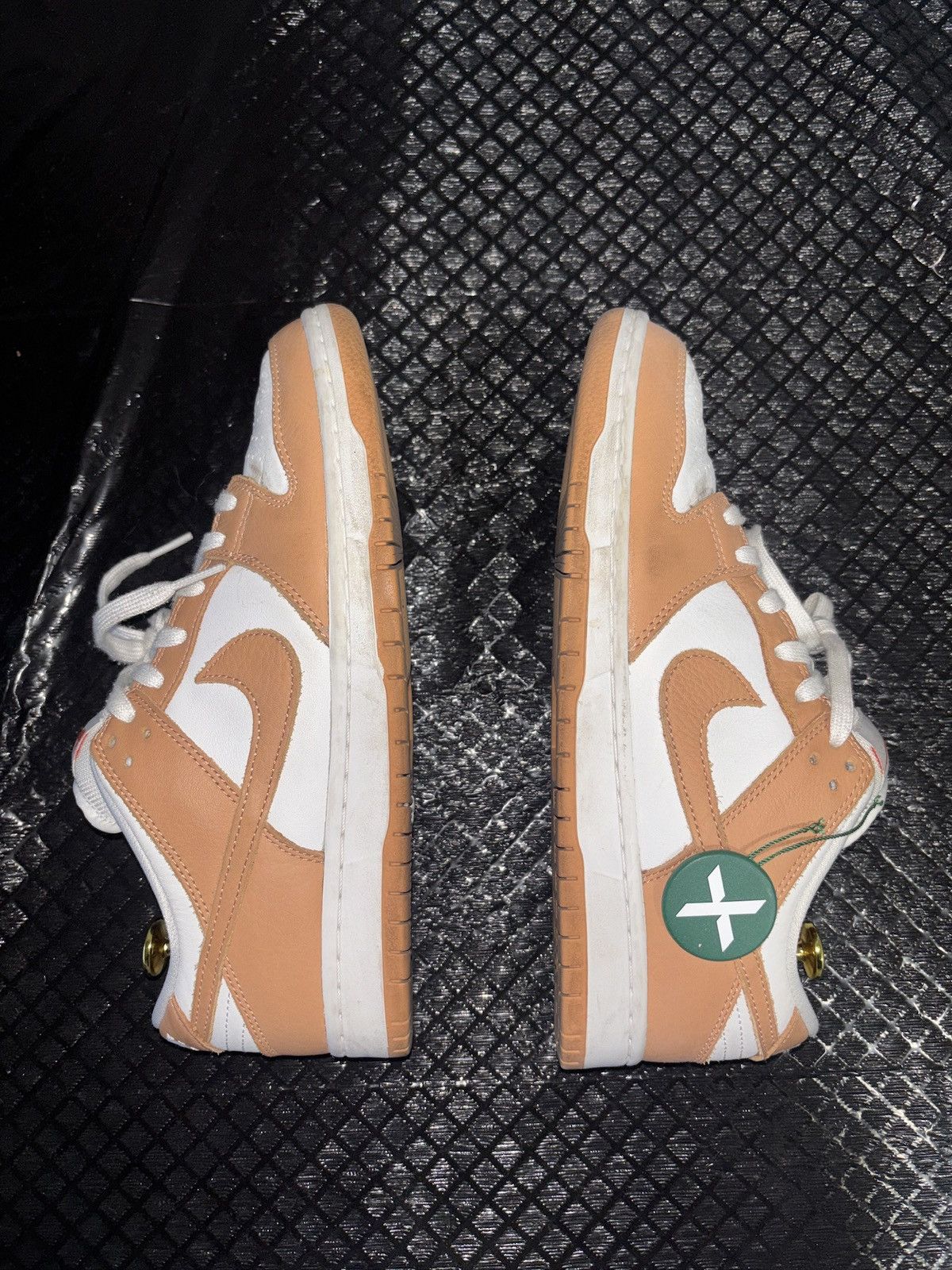 Nike SB Nike SB Dunk "Cognac" Size US 9.5 / EU 42-43 - 3 Thumbnail