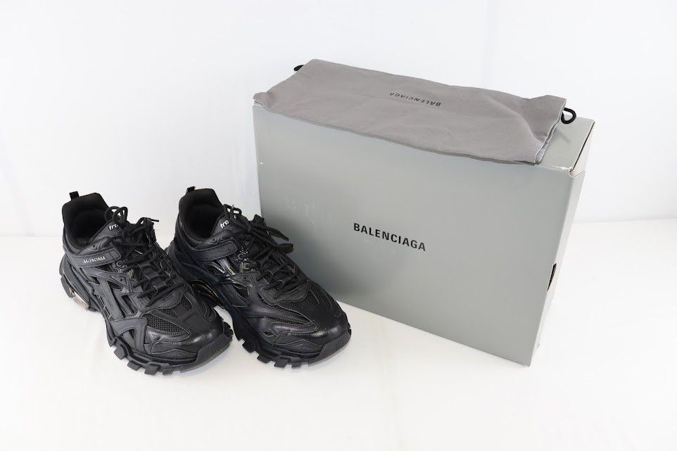 Balenciaga o1rshd1 Track .2 Open Sneakers in Black Size US 14 / EU 47 - 11 Thumbnail