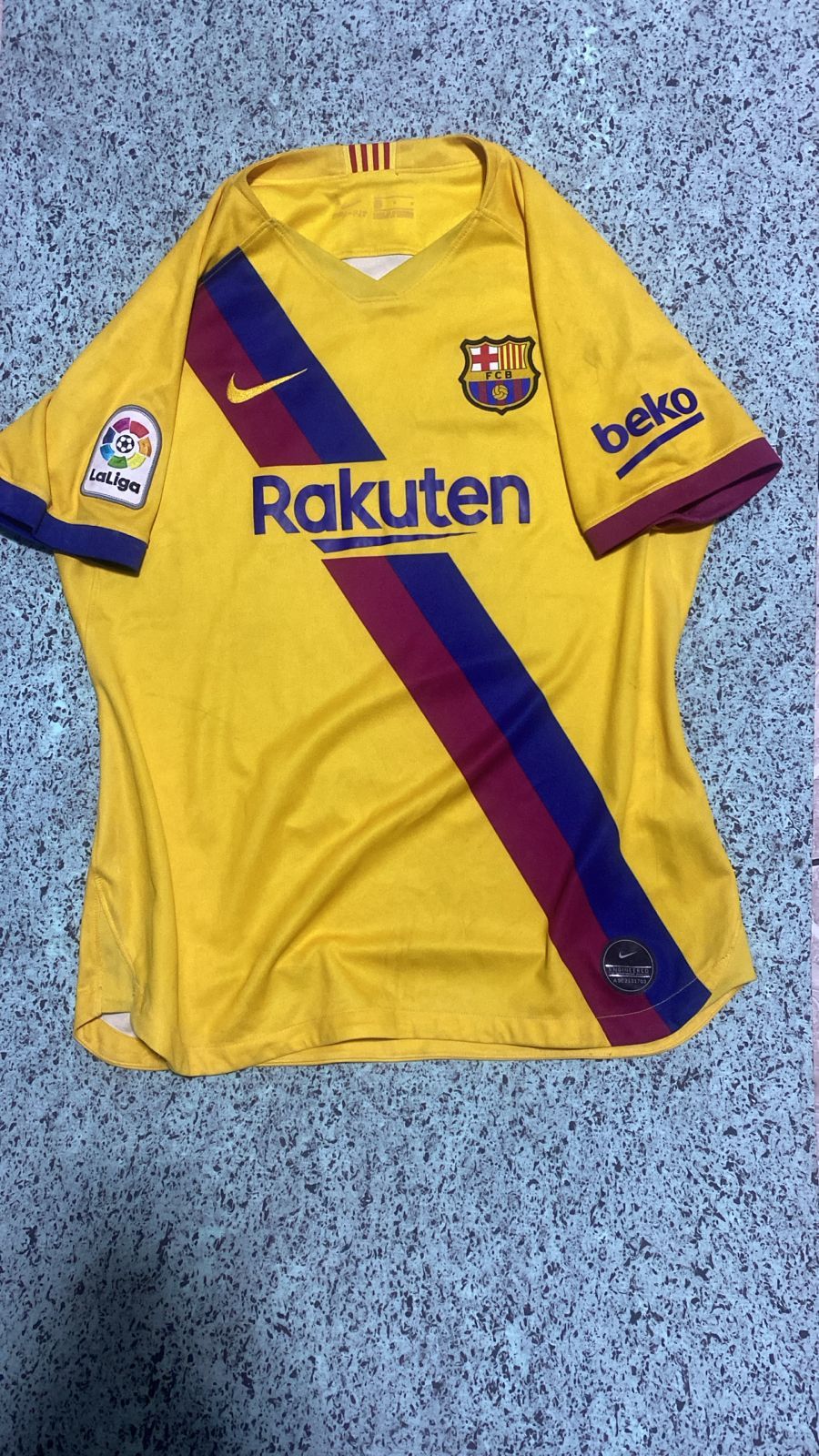 Adidas Jersey Barcelona women 2019 Size L / US 10 / IT 46 - 1 Thumbnail