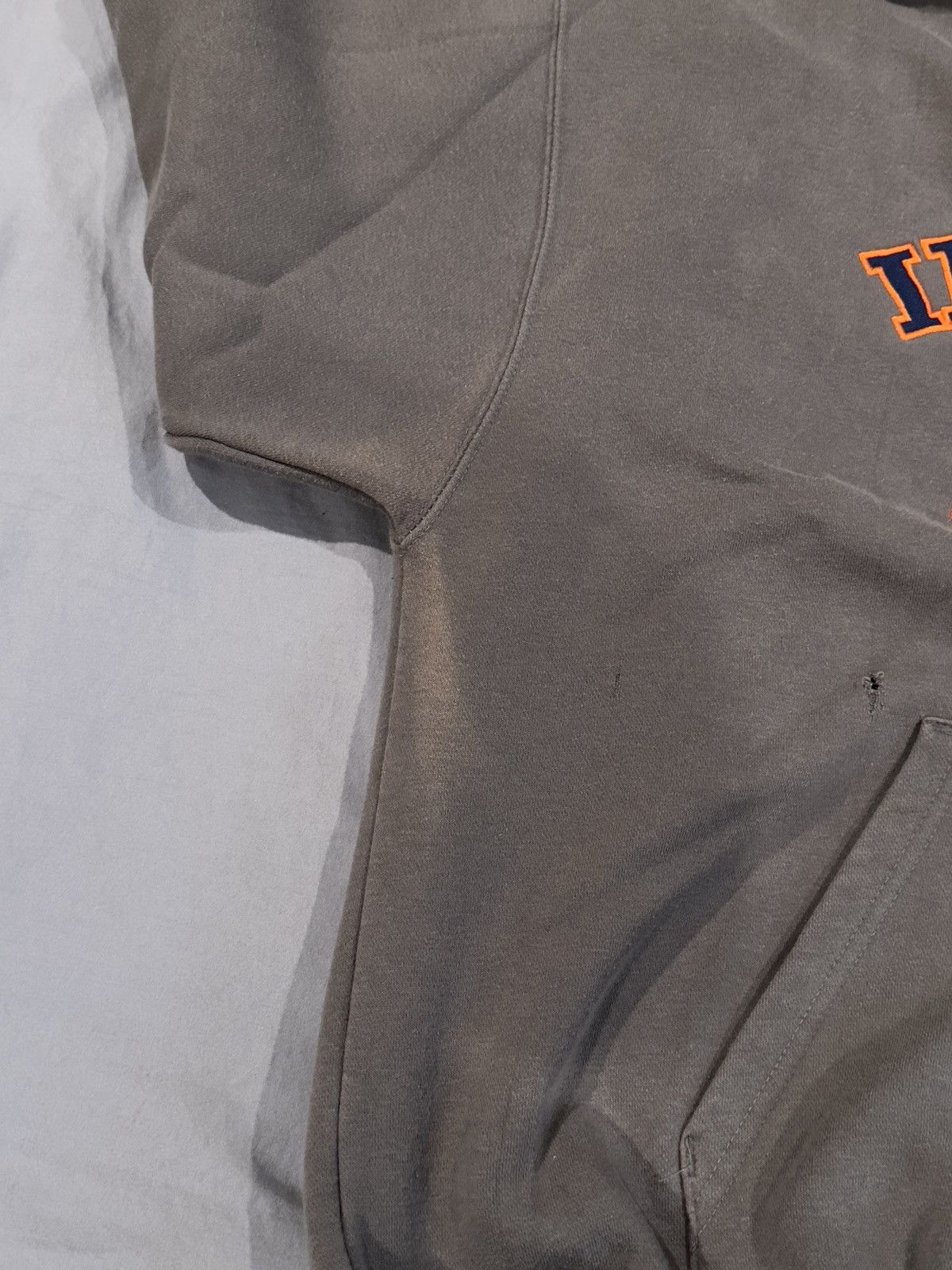Nike × Vintage Vintage Illinois Illini Sweater Size US XL / EU 56 / 4 - 5 Thumbnail