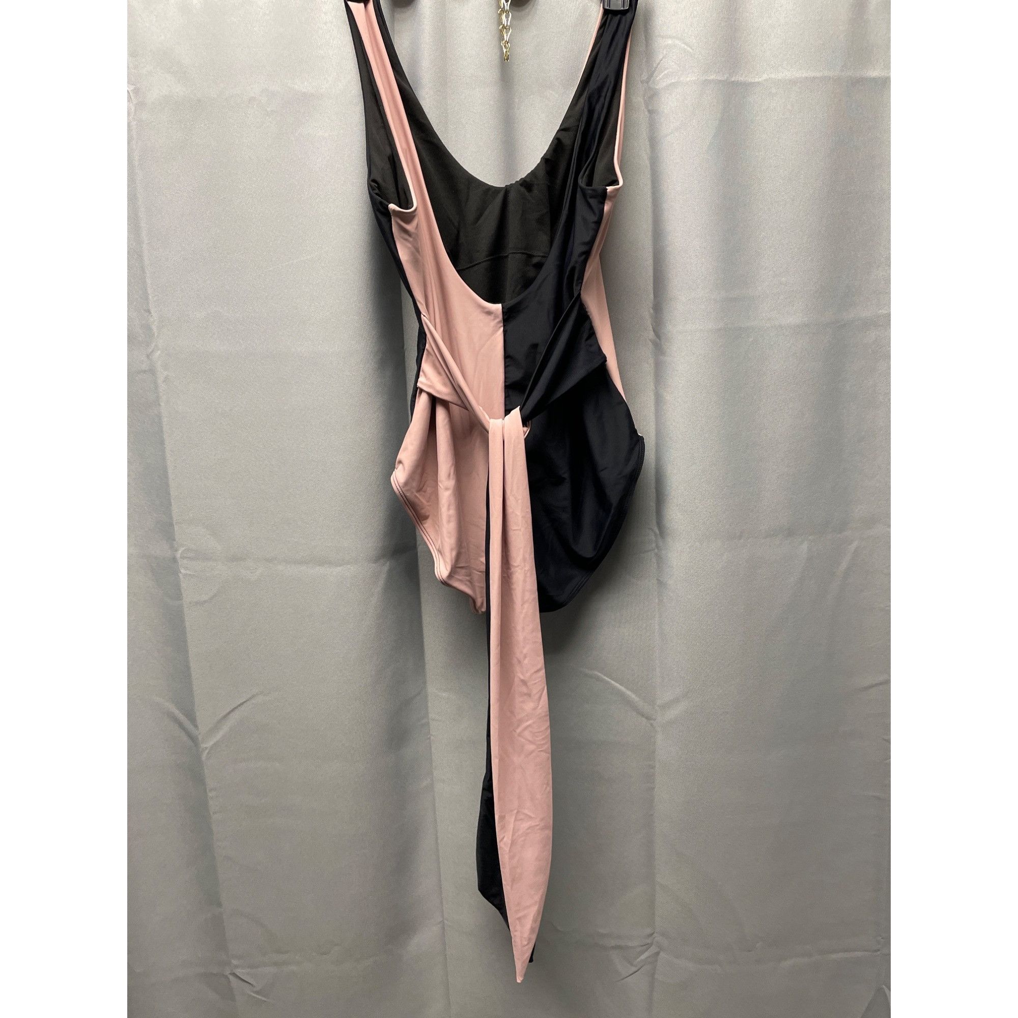 Other Pink Lily Women's Pink & Black Full Coverage Swimsuit Size Size L / US 10 / IT 46 - 4 Thumbnail