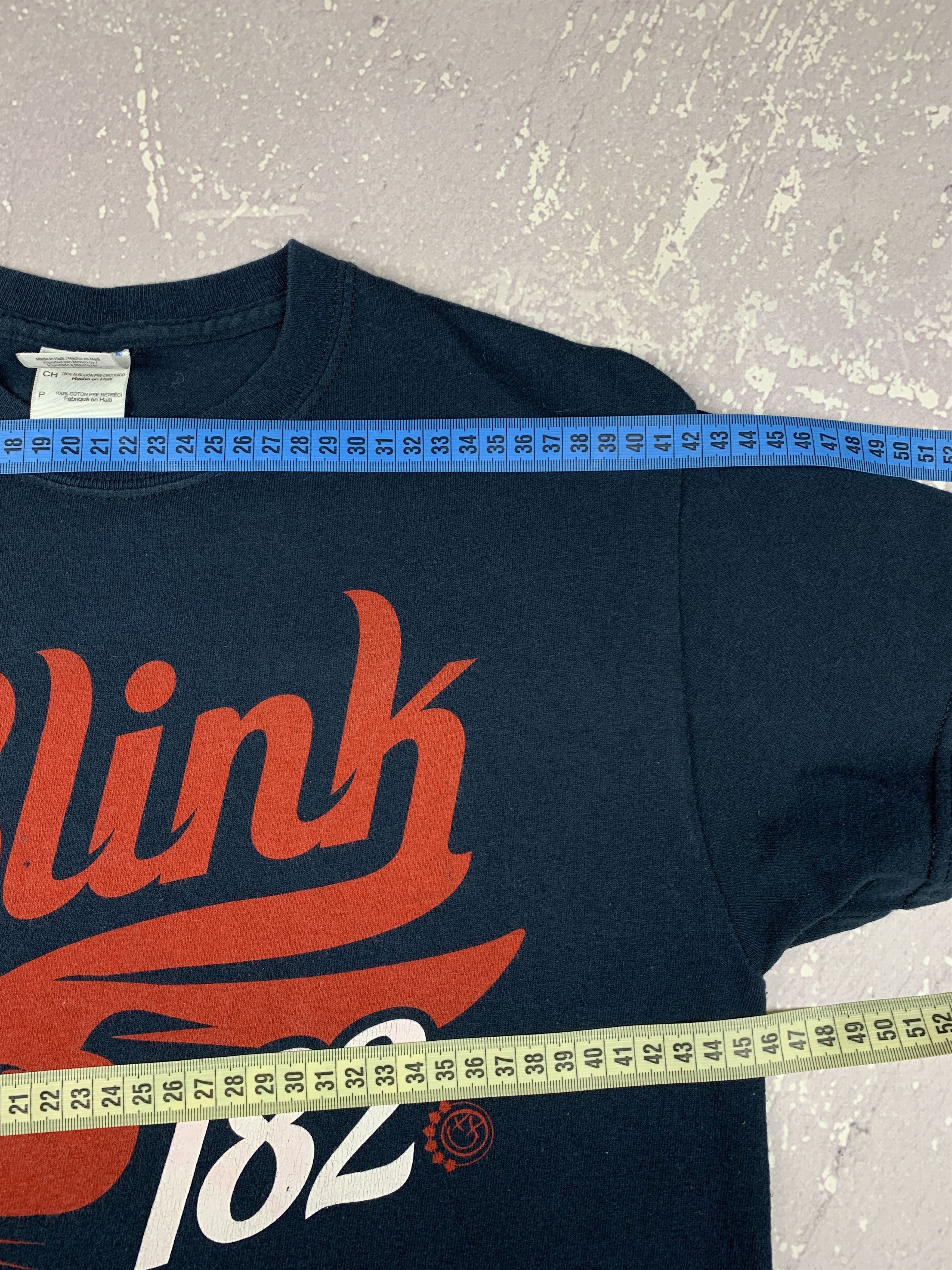 Band Tees × Vintage Vintage Y2K Blink 182 Rabbit Band Rock Pop Punk Tee Shirt Size US S / EU 44-46 / 1 - 5 Thumbnail