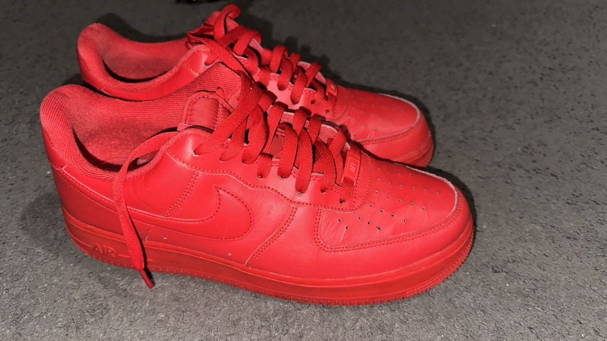 Jordan Brand Air Force 1s fully red Size US 10.5 / EU 43-44 - 1 Thumbnail