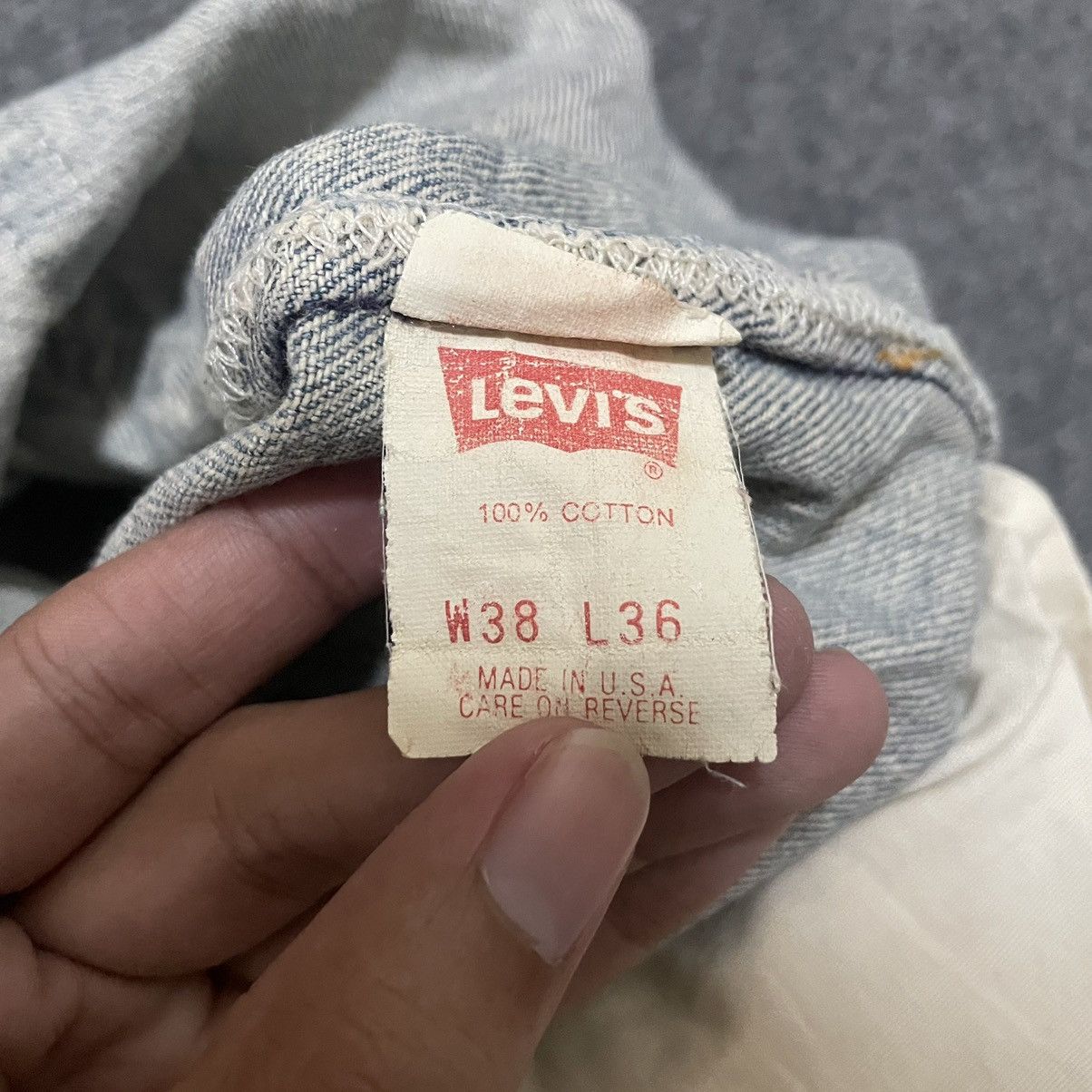 Levi's Vintage Clothing × Vintage 1980s Levis 501xx Old Denim Jeans Made in USA Size US 35 - 8 Thumbnail