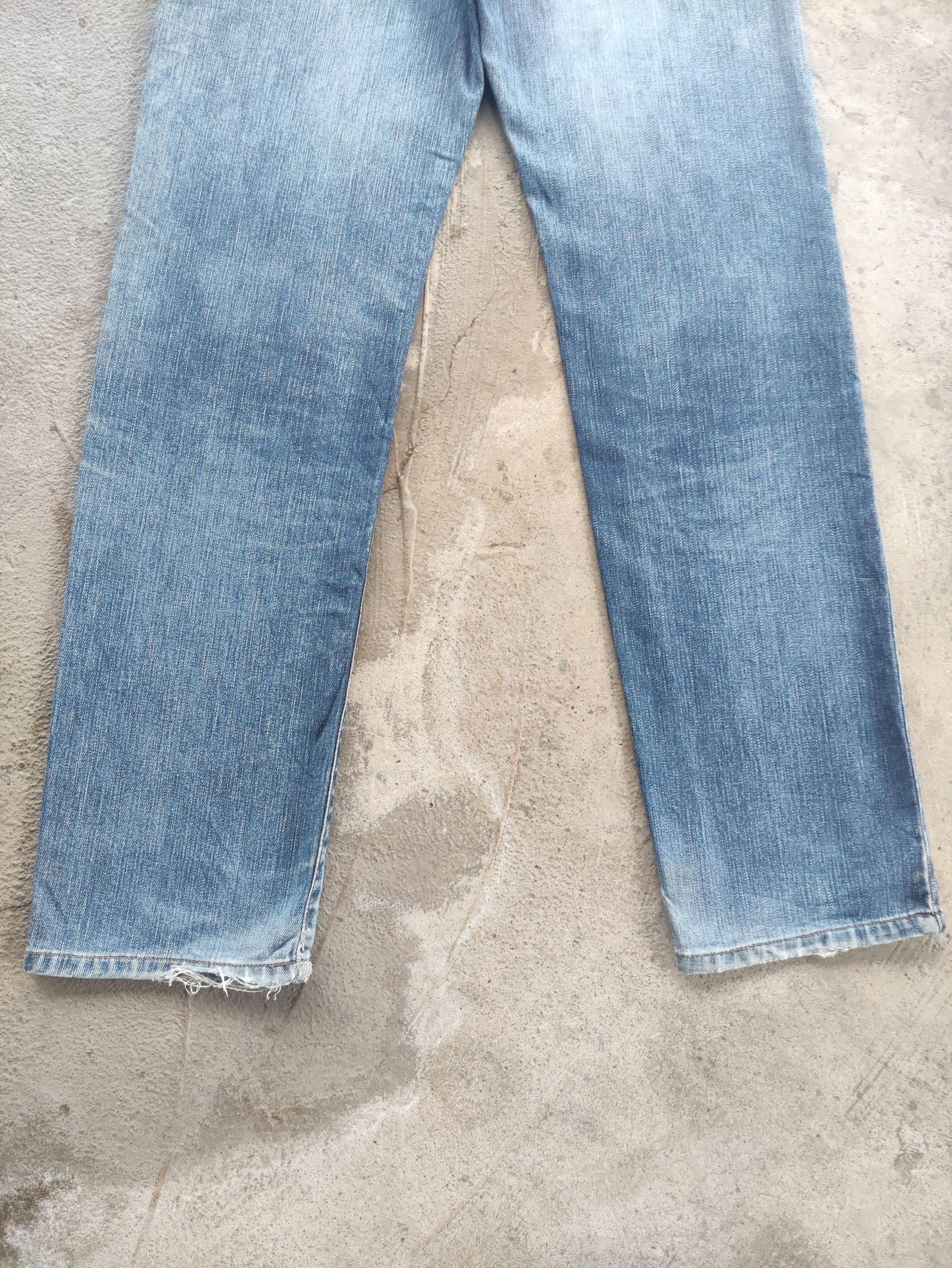 Edwin Vintage Edwin Japan Distressed Faded Denim Pants W31 Size US 31 - 11 Thumbnail