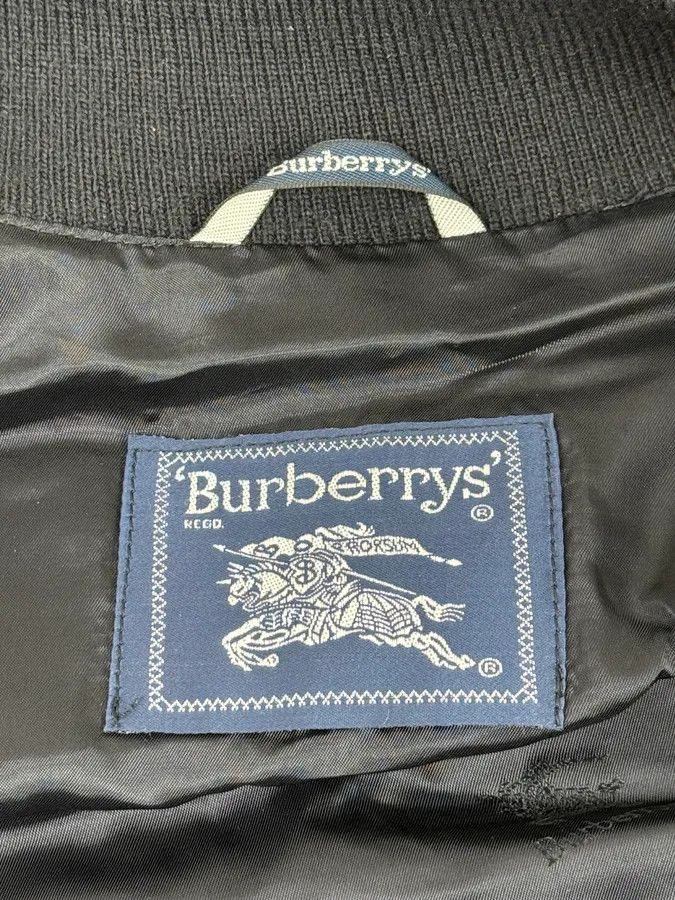 Burberry 2000s Burberry Navy Black Suede Leather Buttoned Classy Jacket Size US M / EU 48-50 / 2 - 11 Thumbnail