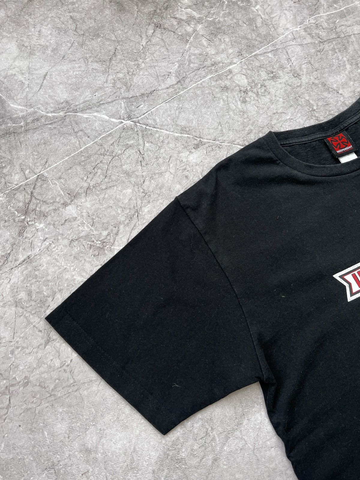 Independent Truck Co. Vintage 90s skater independent boxy t shirt Size US L / EU 52-54 / 3 - 5 Thumbnail